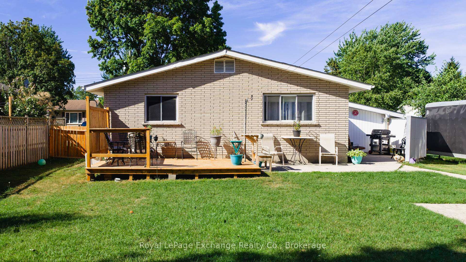 Photo 39 of 239 Mary Street, Goderich, Goderich (Town) — HOMEH