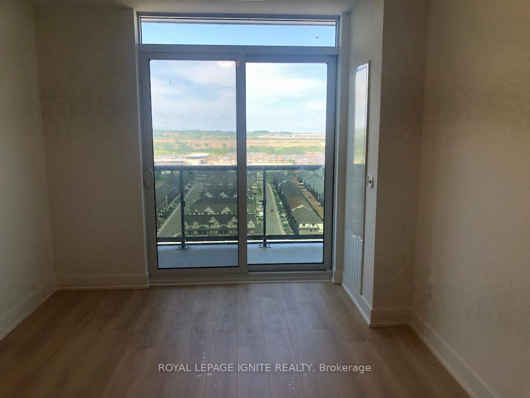 Photo 5 of Unit 1918, 2545 Simcoe Street N, Oshawa, Windfields — HOMEH