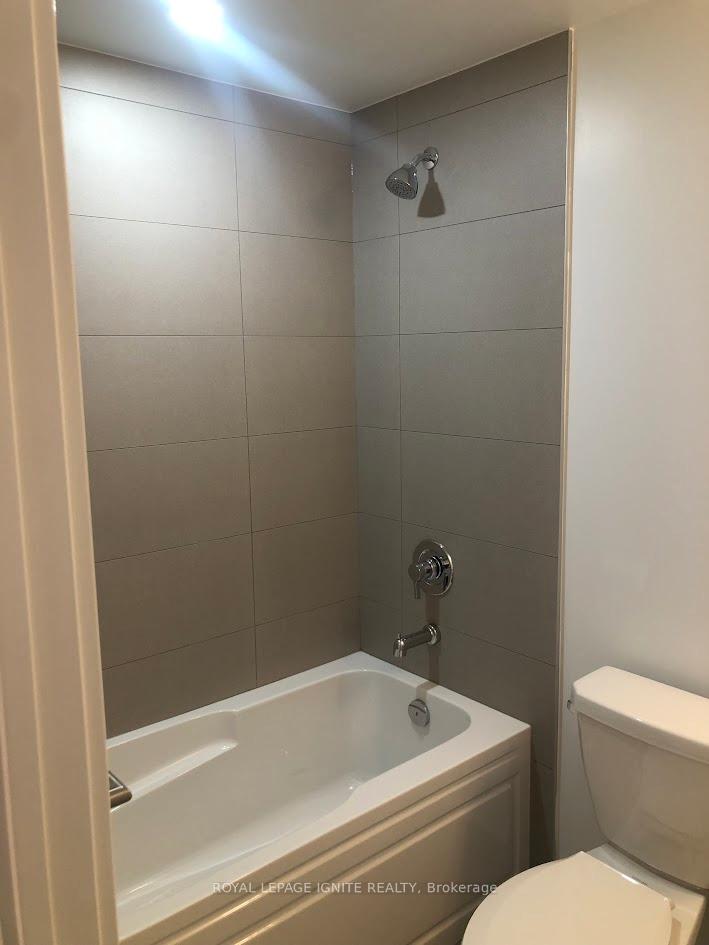 Photo 14 of Unit 1918, 2545 Simcoe Street N, Oshawa, Windfields — HOMEH