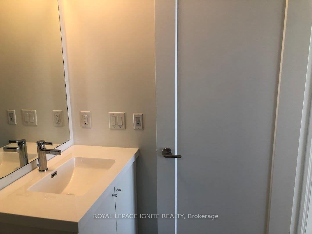 Photo 15 of Unit 1918, 2545 Simcoe Street N, Oshawa, Windfields — HOMEH