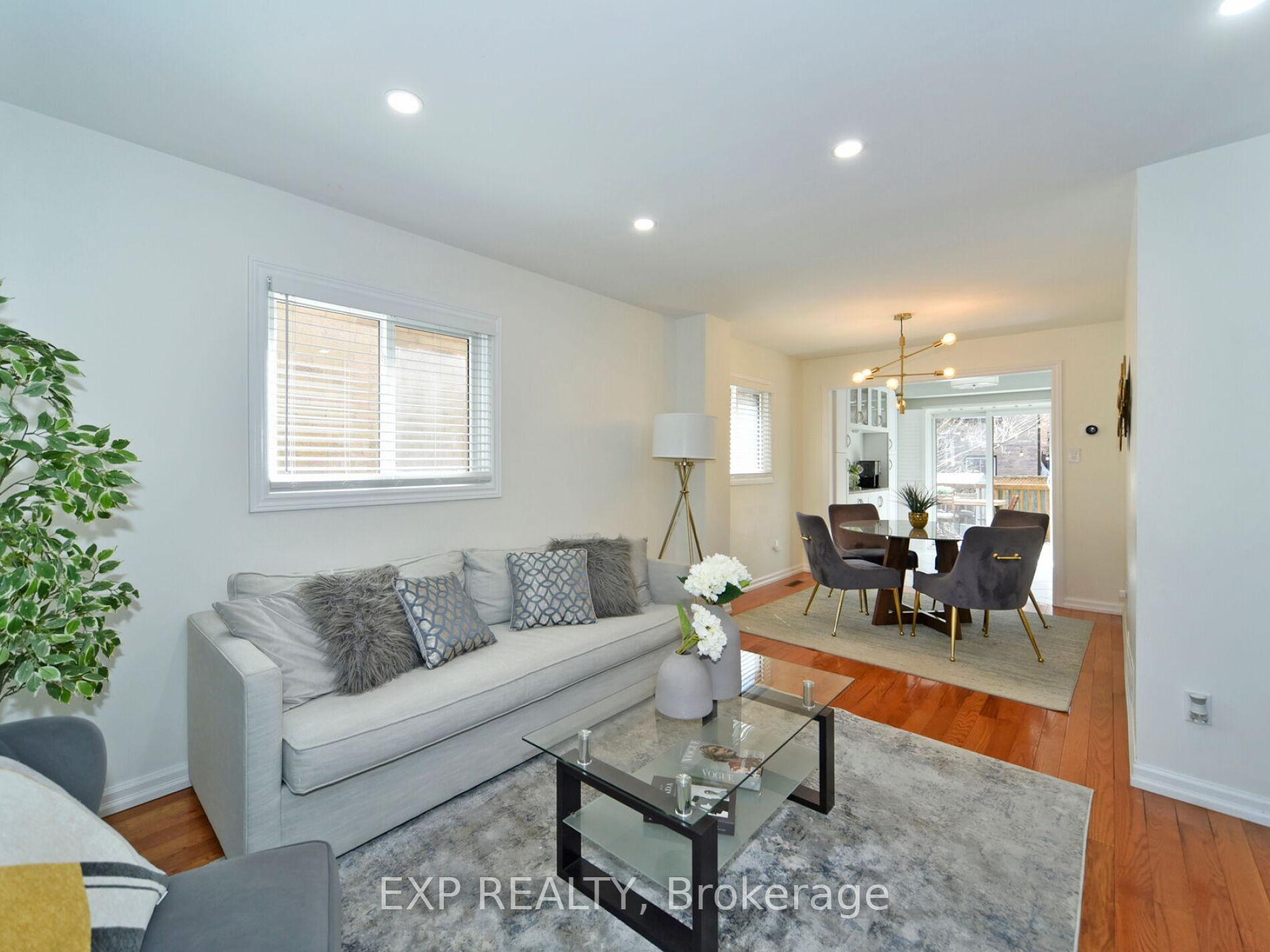 Photo 4 of 38 Deverill Crescent, Ajax, Central West — HOMEH