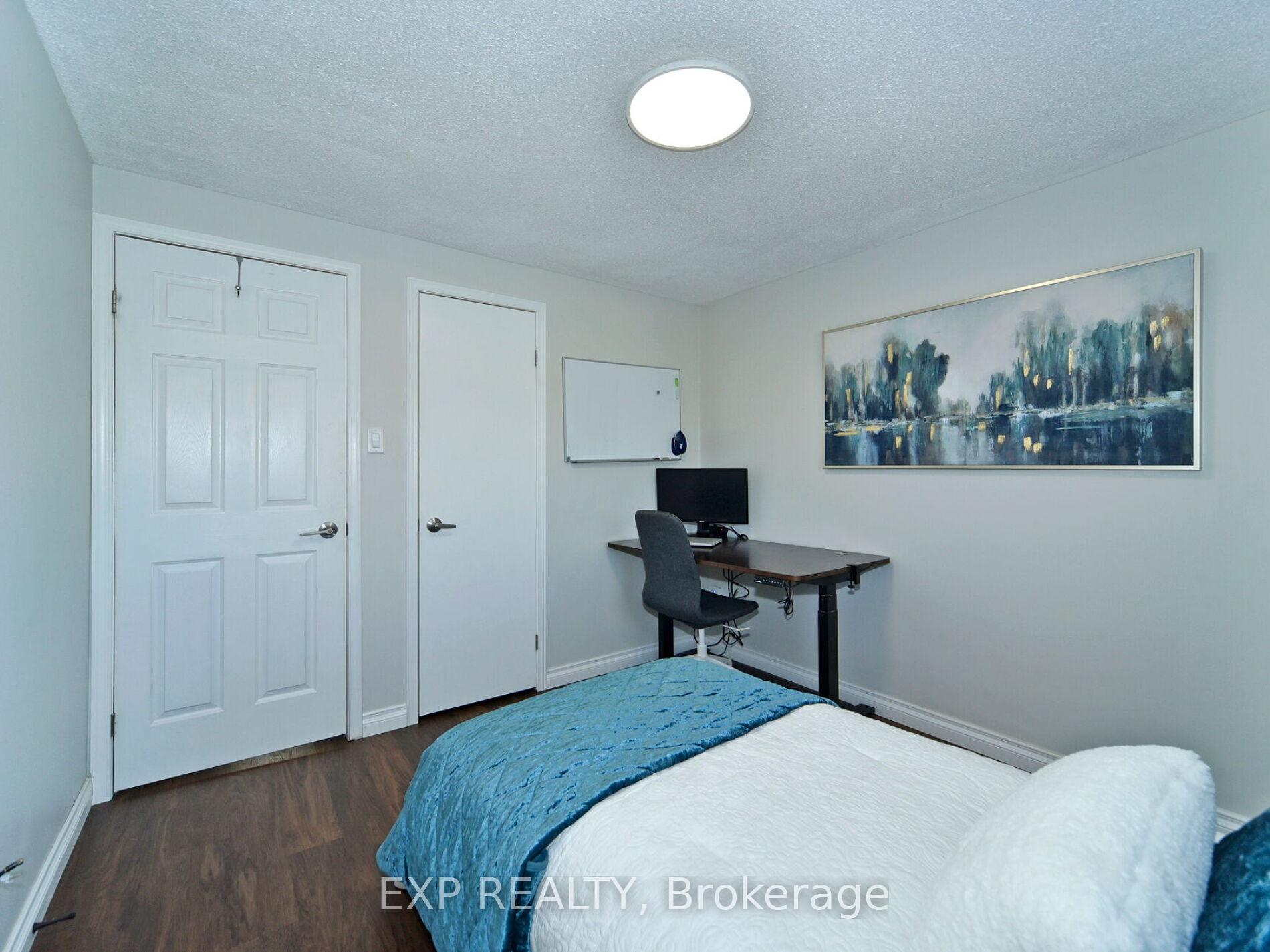 Photo 18 of 38 Deverill Crescent, Ajax, Central West — HOMEH