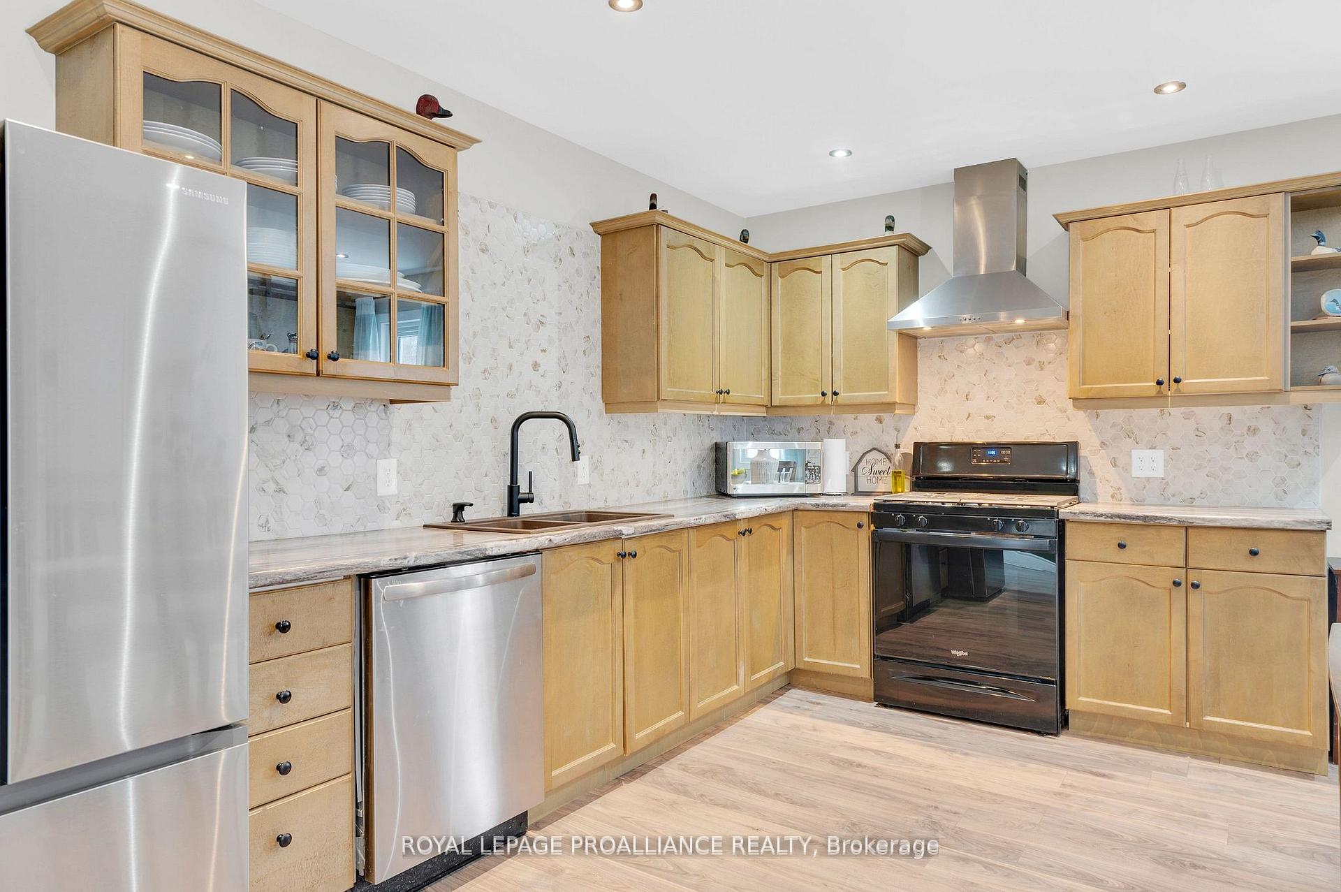 Photo 9 of 284 Donaldson Road, Brighton, Rural Brighton — HOMEH