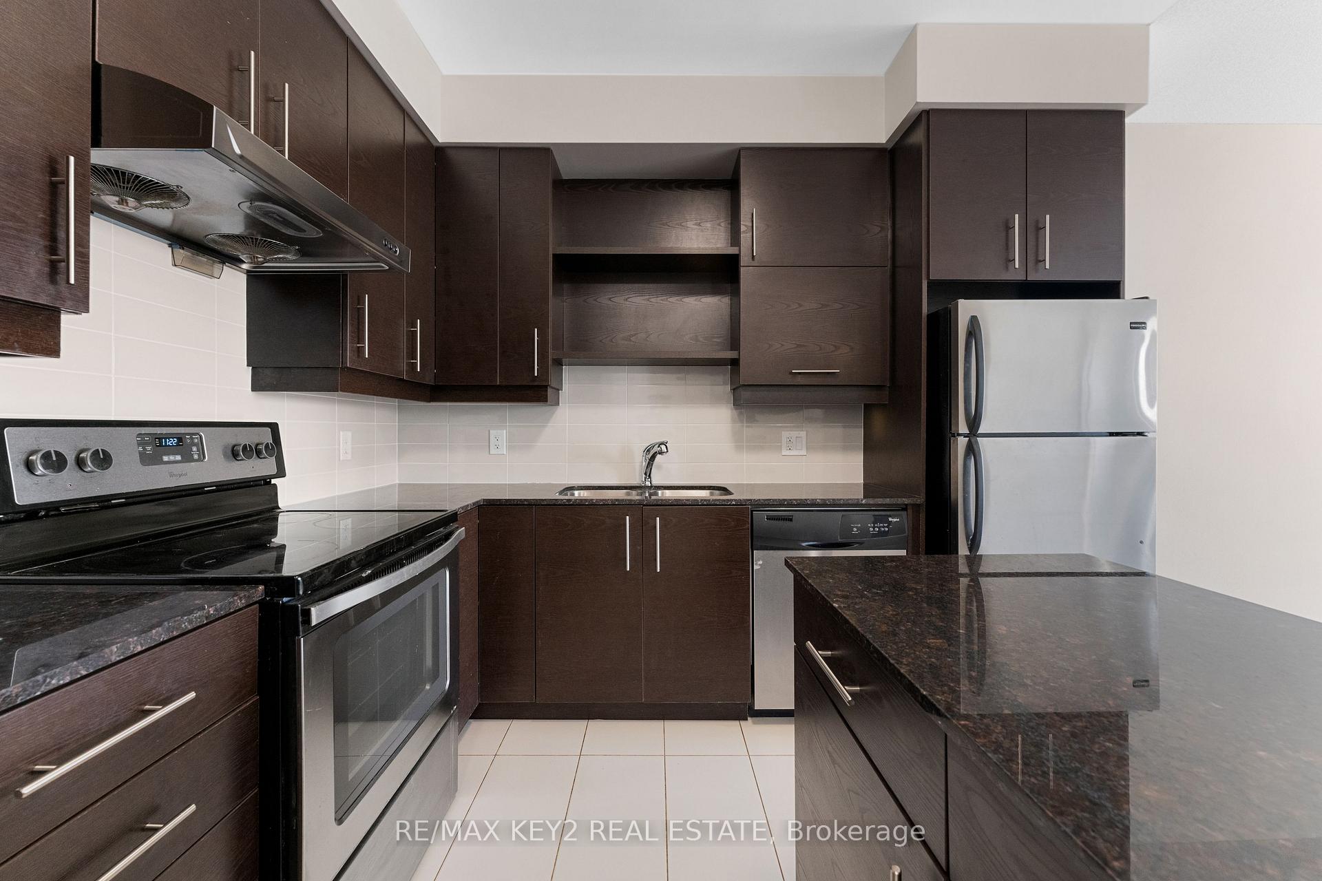 Photo 4 of Unit 611, 325 South Park Road, Markham, Commerce Valley — HOMEH