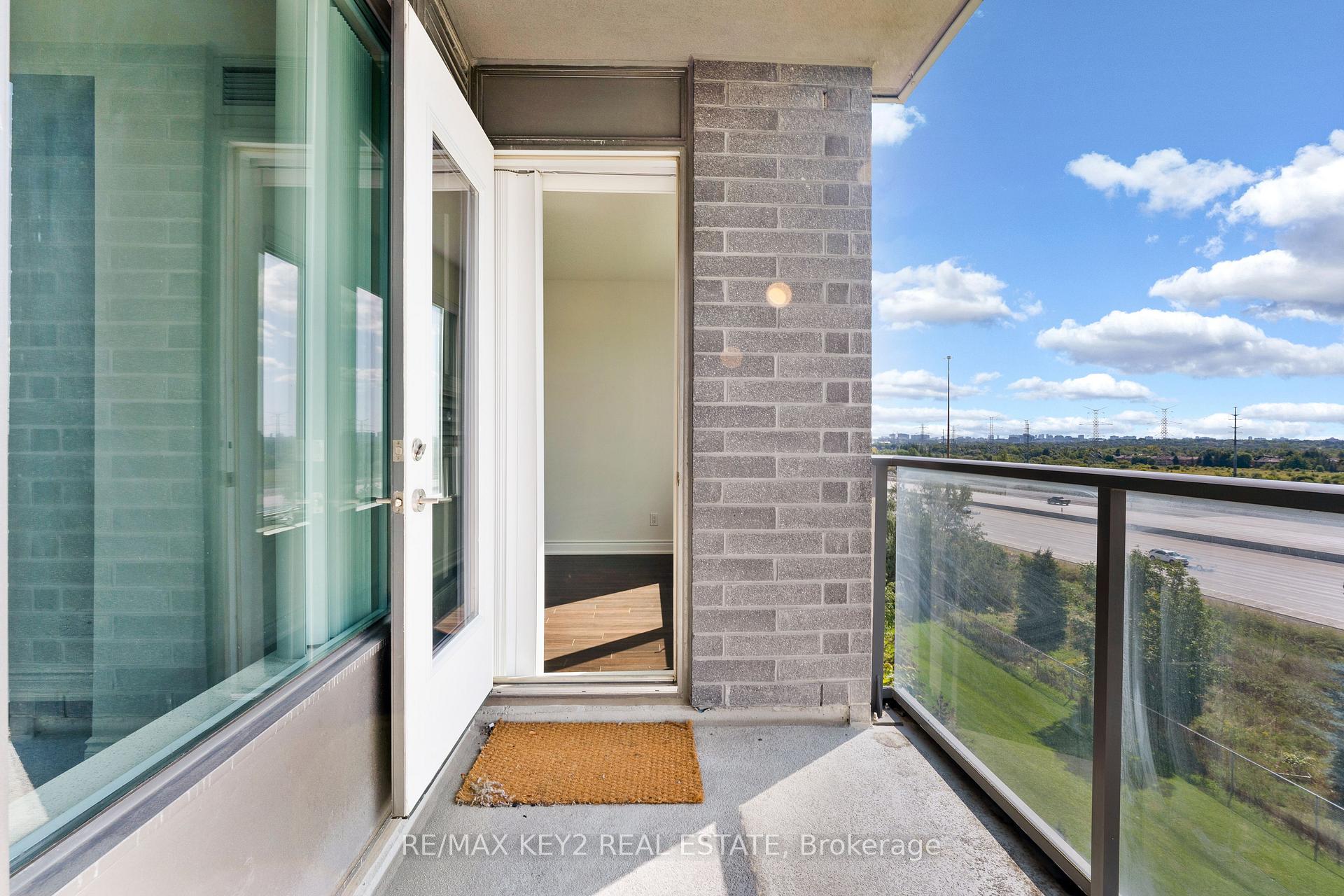 Photo 10 of Unit 611, 325 South Park Road, Markham, Commerce Valley — HOMEH