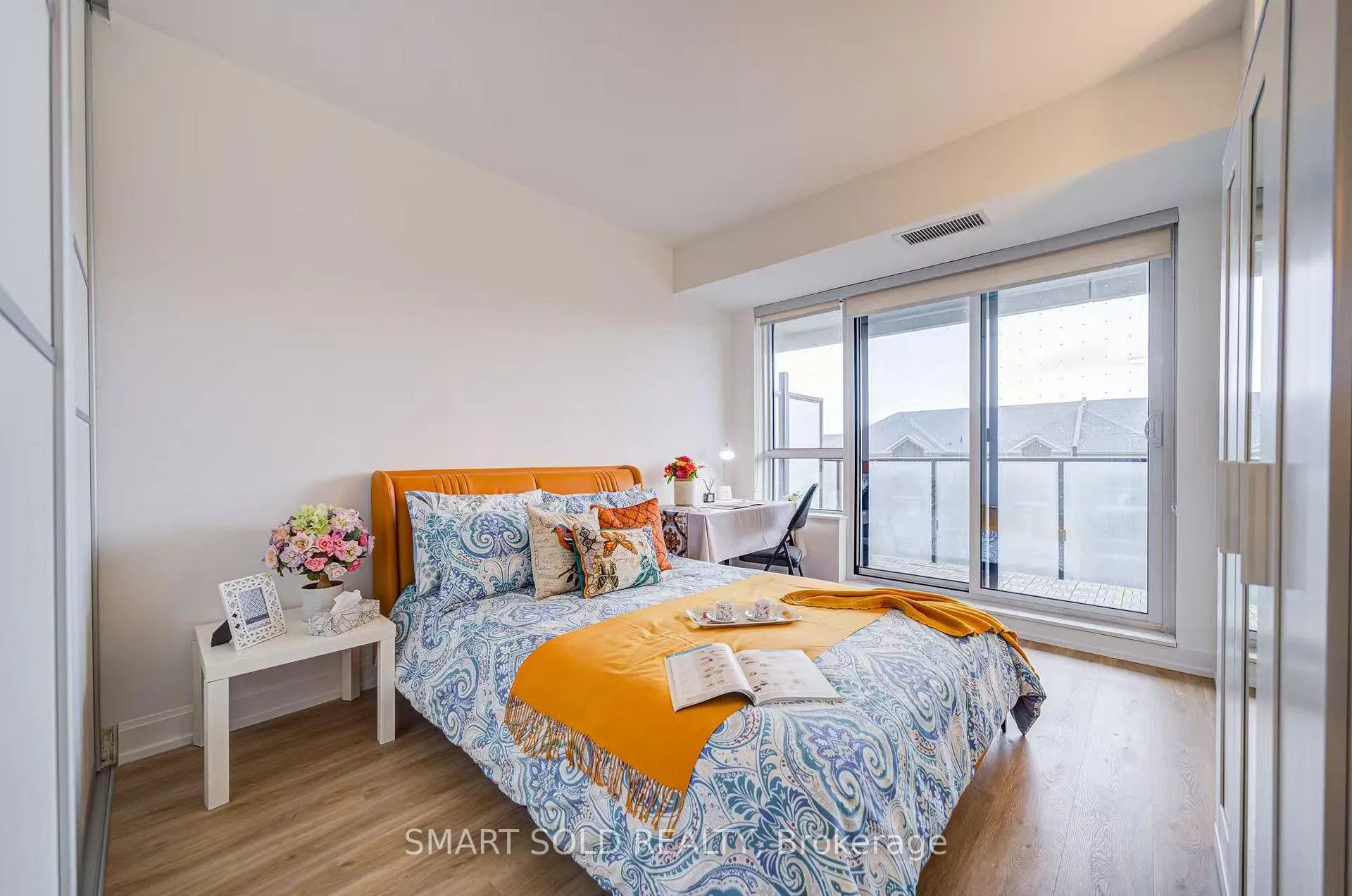 Photo 1 of Unit D 208, 38 Gandhi Lane, Markham, Commerce Valley — HOMEH