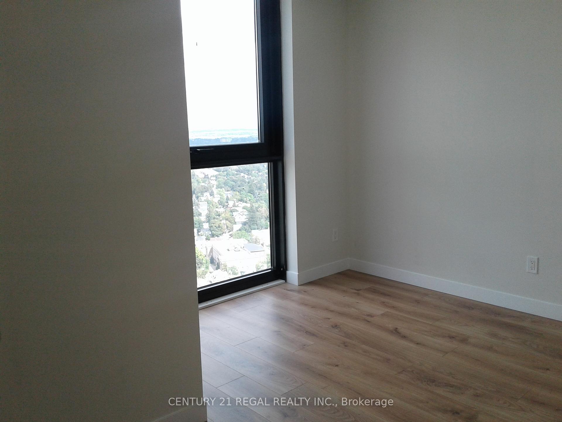 Photo 8 of Unit 3707, 60 Frederick Street, Kitchener, City Commercial Core — HOMEH