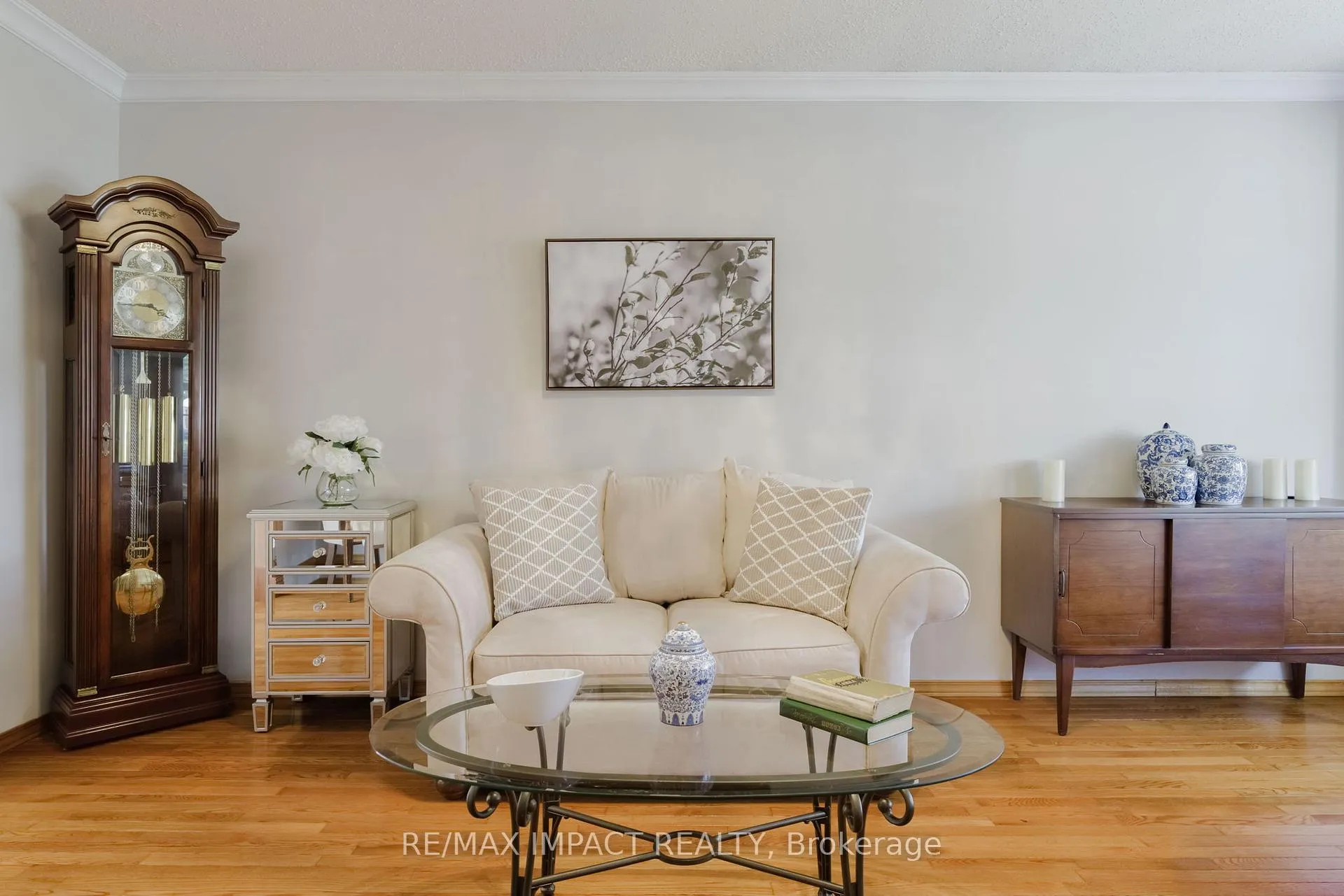 Photo 6 of 799 Daintry Crescent, Cobourg — HOMEH