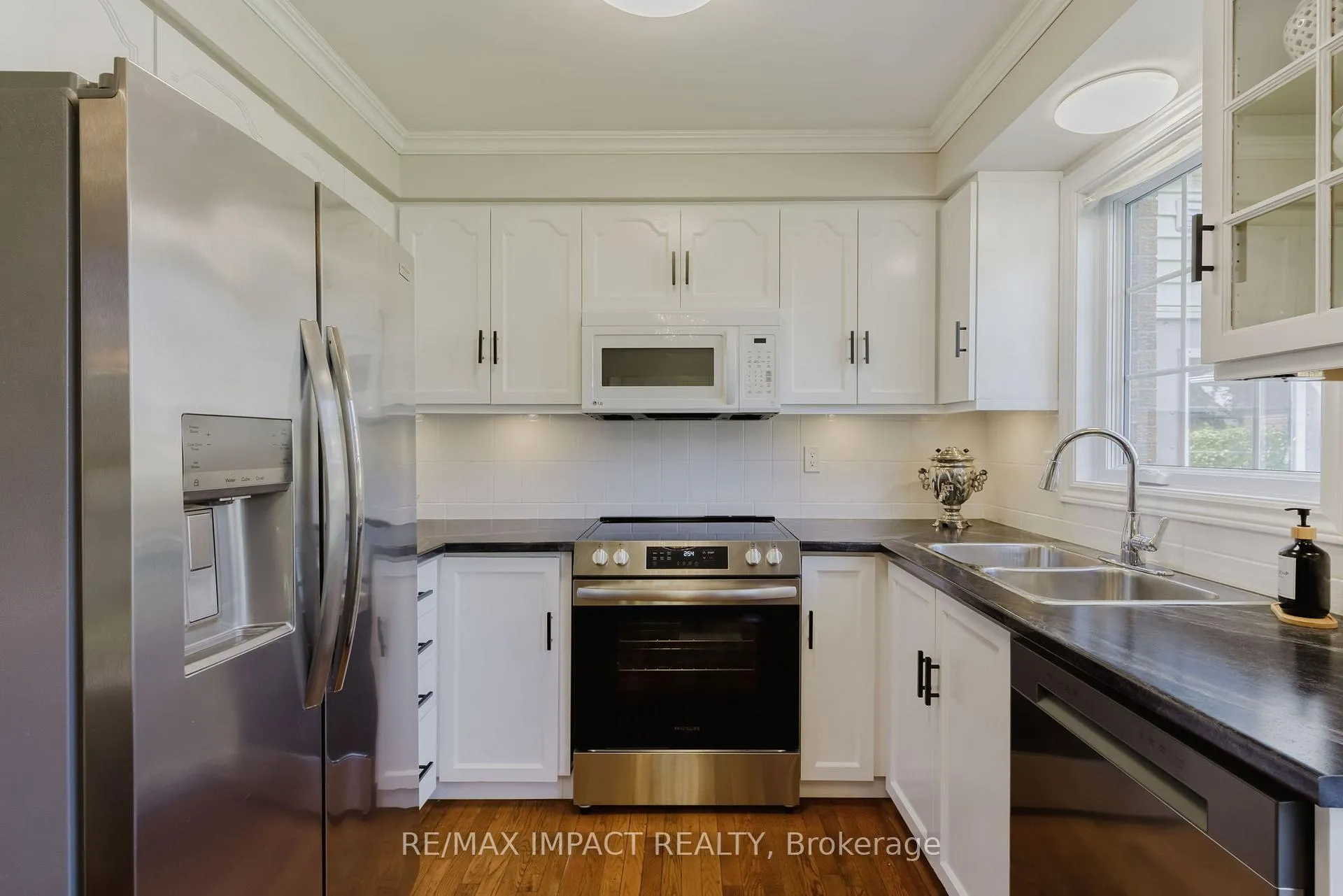 Photo 17 of 799 Daintry Crescent, Cobourg — HOMEH