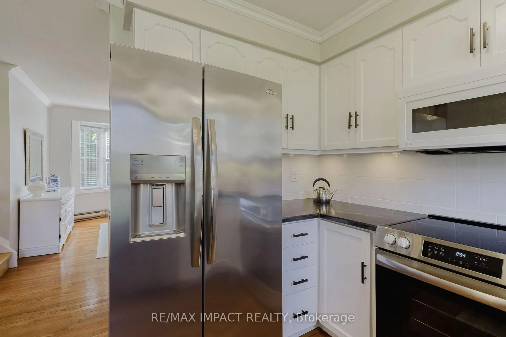 Photo 18 of 799 Daintry Crescent, Cobourg — HOMEH