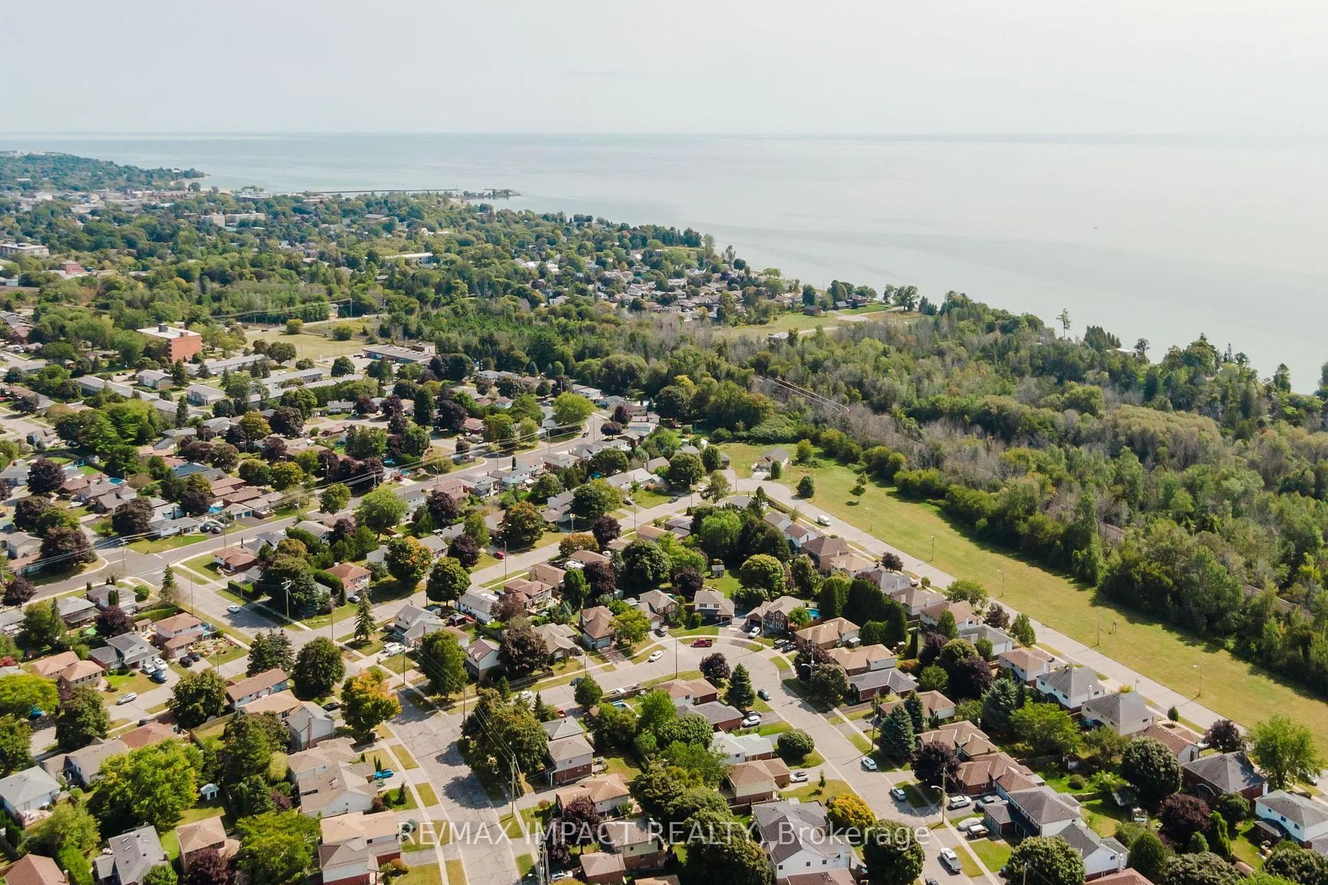 Photo 44 of 799 Daintry Crescent, Cobourg — HOMEH