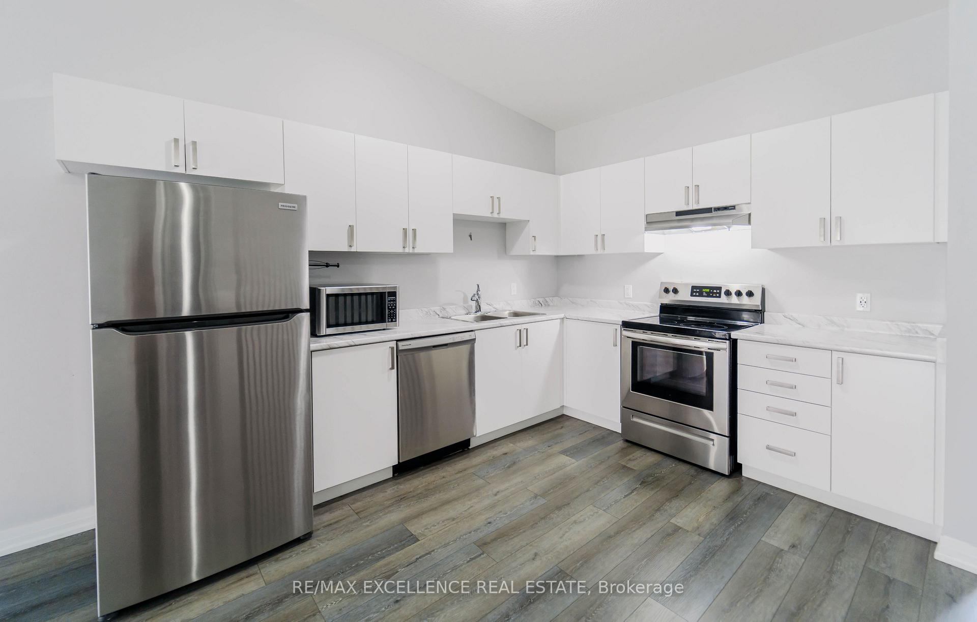 Photo 8 of Unit 2, 550 Grey Street, Brant, Brantford Twp — HOMEH