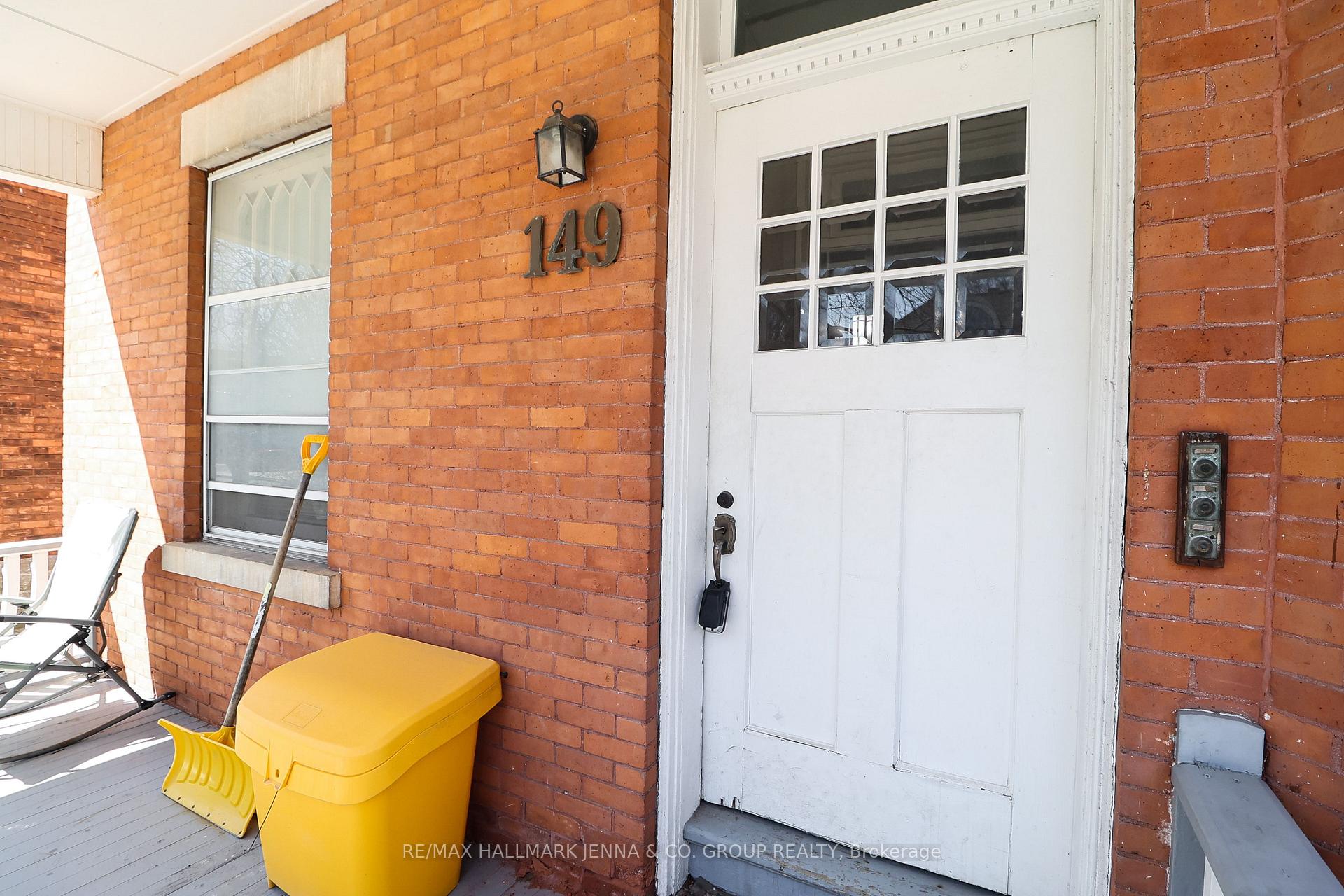 Photo 2 of Unit 3, 149 First Avenue, Ottawa, Glebe — HOMEH