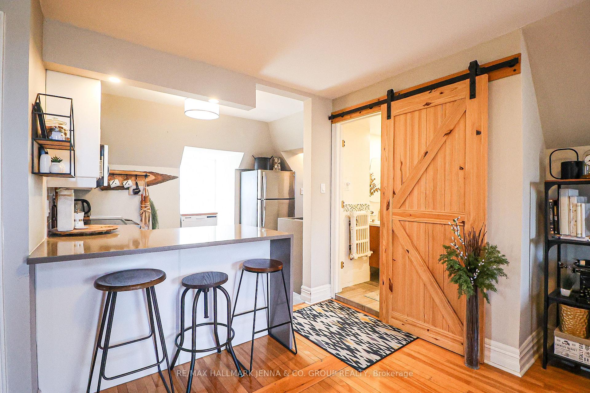 Photo 4 of Unit 3, 149 First Avenue, Ottawa, Glebe — HOMEH