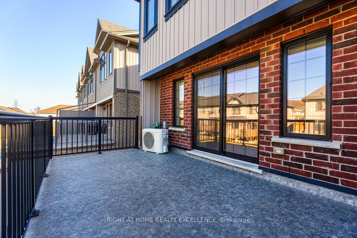 Photo 39 of 154 South Creek Drive, Kitchener, Doon South — HOMEH