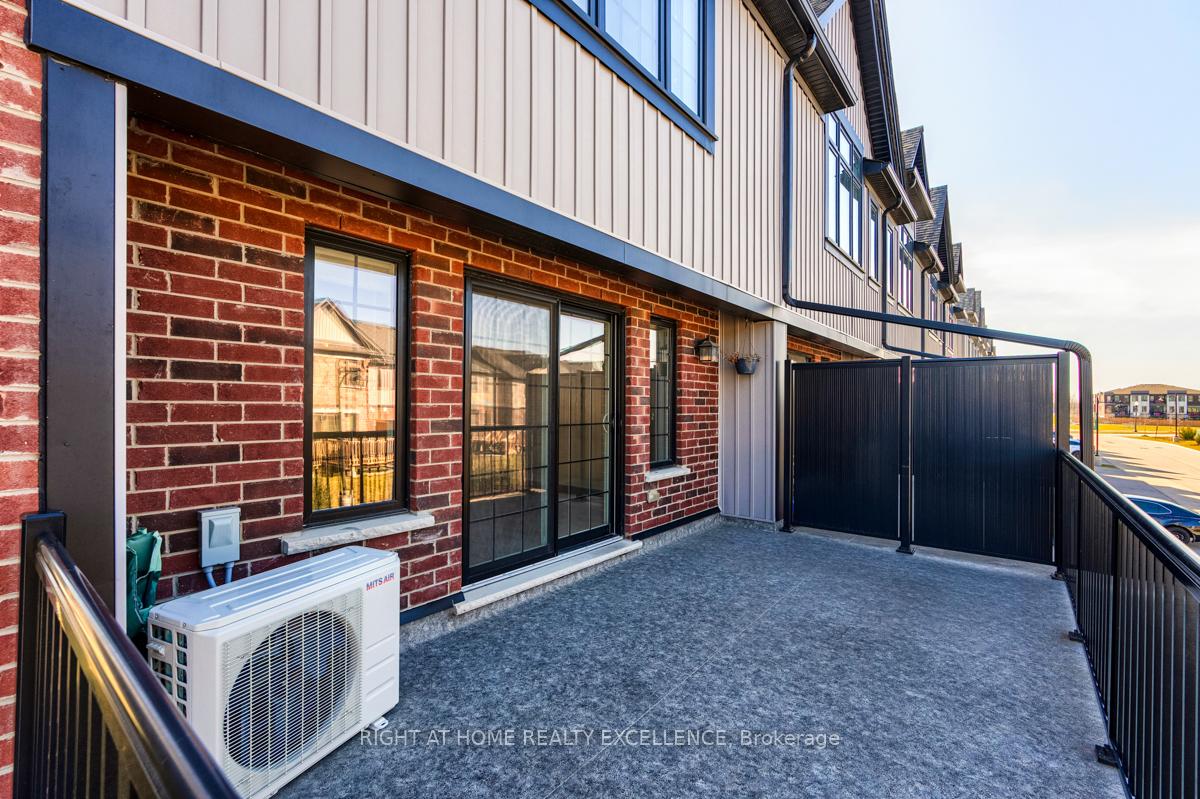 Photo 40 of 154 South Creek Drive, Kitchener, Doon South — HOMEH