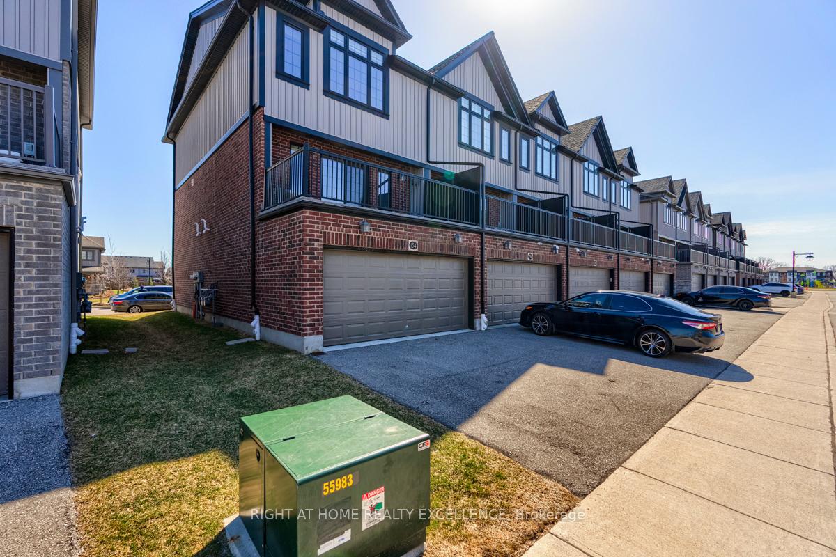 Photo 43 of 154 South Creek Drive, Kitchener, Doon South — HOMEH