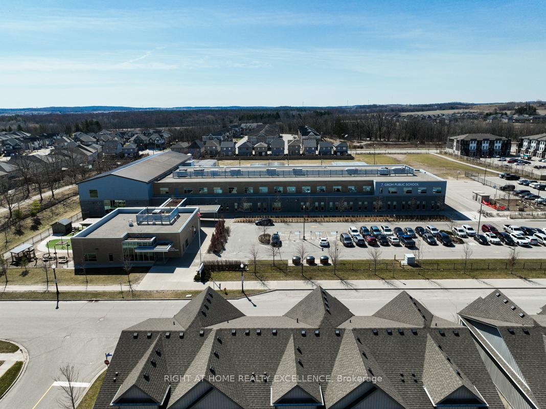 Photo 48 of 154 South Creek Drive, Kitchener, Doon South — HOMEH