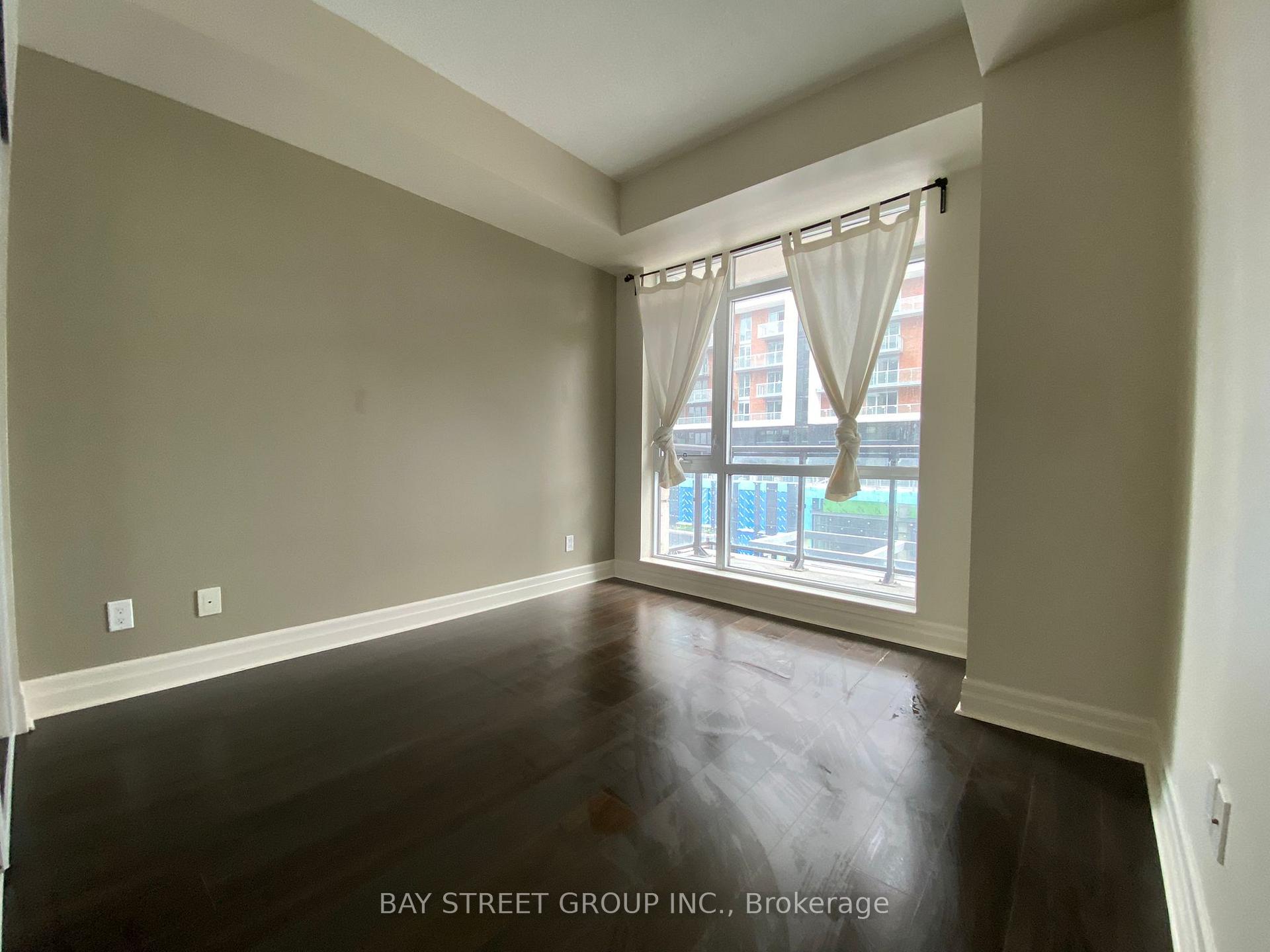 Photo 6 of Unit 415E, 8110 Birchmount Road, Markham, Unionville — HOMEH