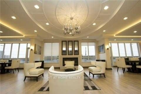 Photo 3 of Unit 1907, 7165 Yonge Street, Markham, Thornhill — HOMEH