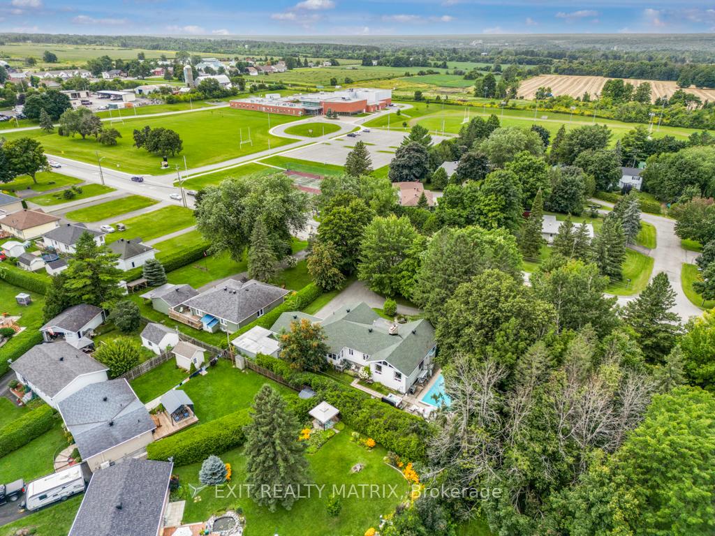 Photo 34 of 5765 Highway 34 Road, Champlain, Vankleek Hill — HOMEH