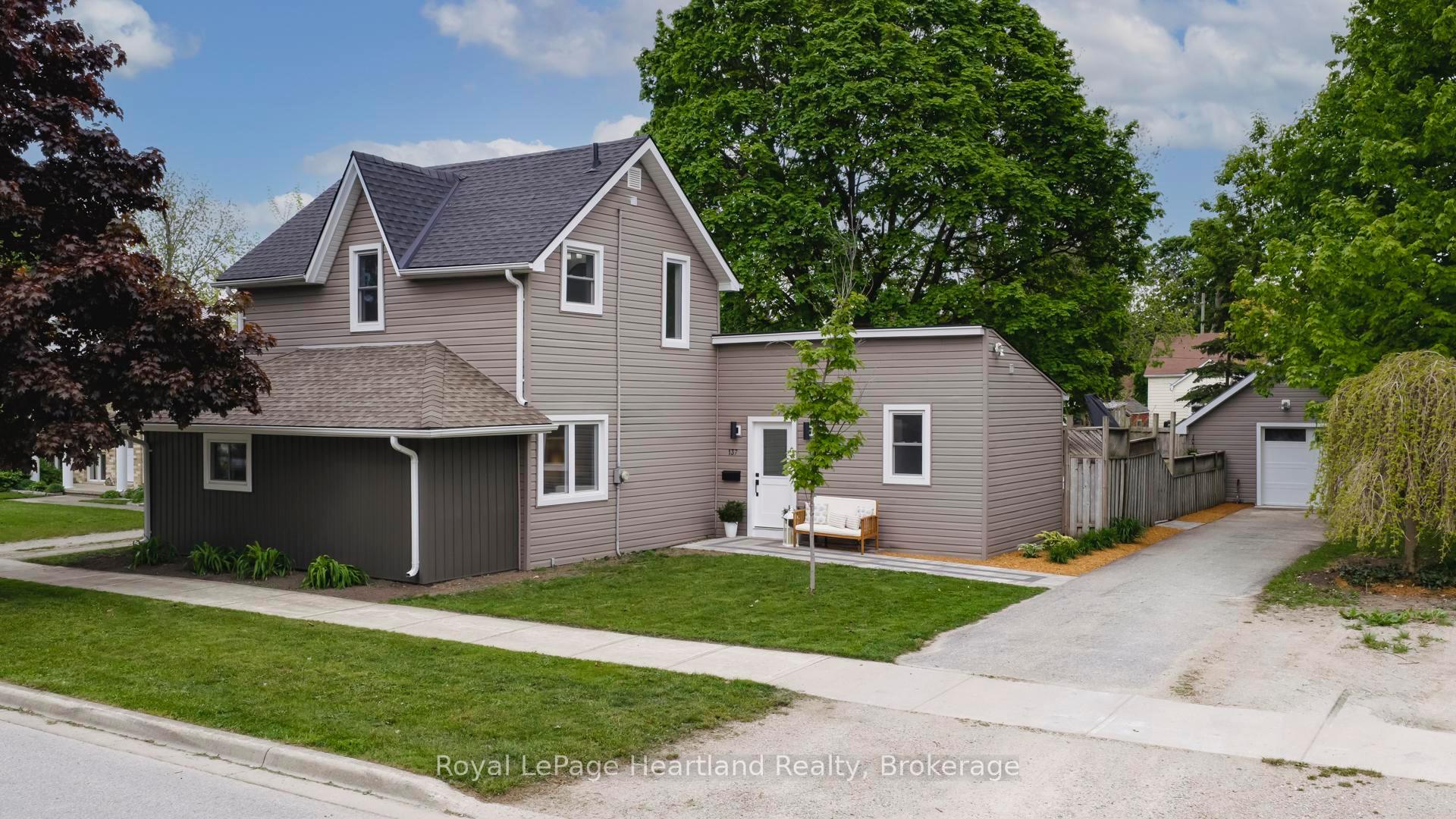 Photo 1 of 137 Palmerston Street, Goderich, Goderich (Town) — HOMEH