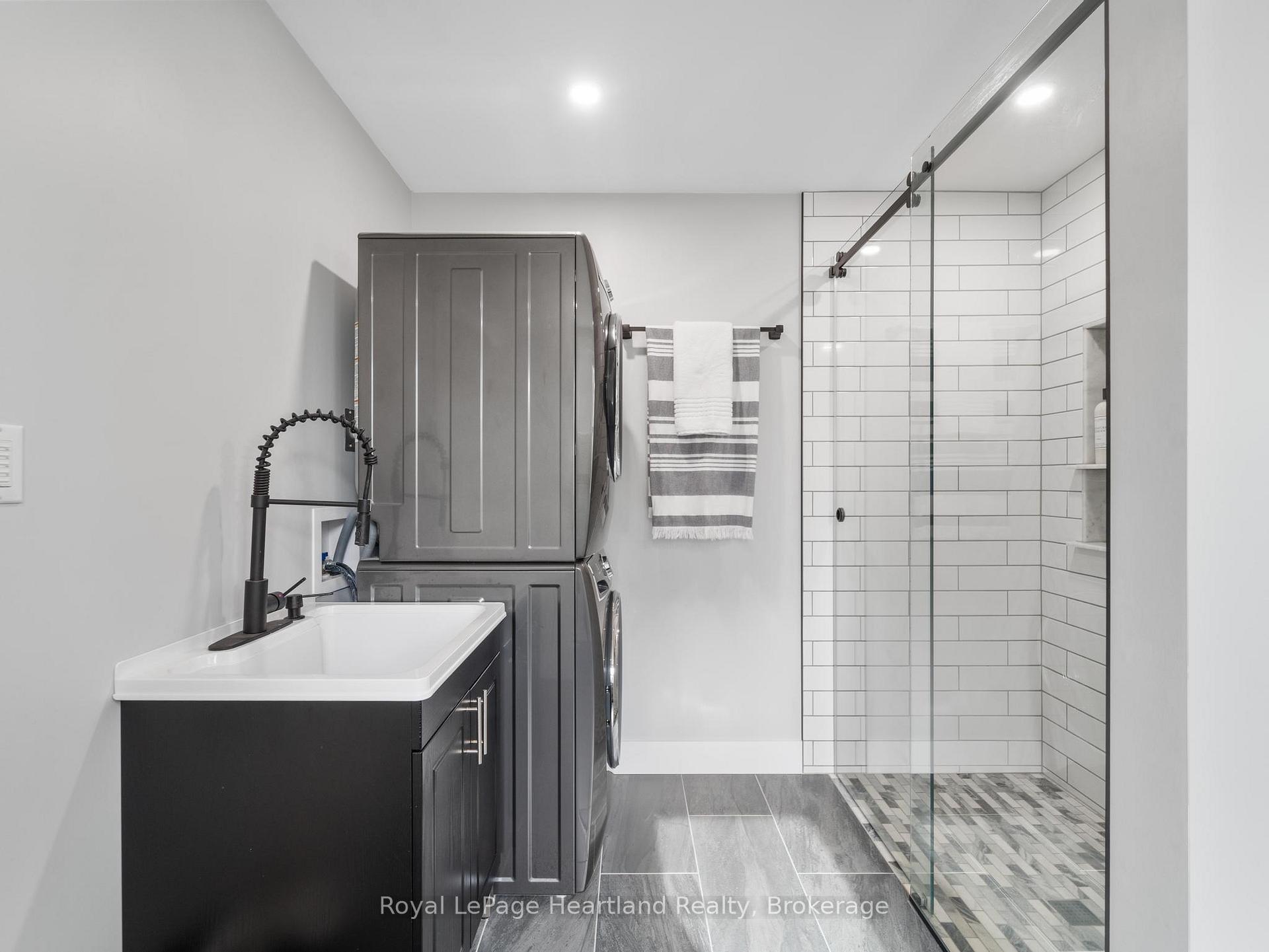 Photo 29 of 137 Palmerston Street, Goderich, Goderich (Town) — HOMEH