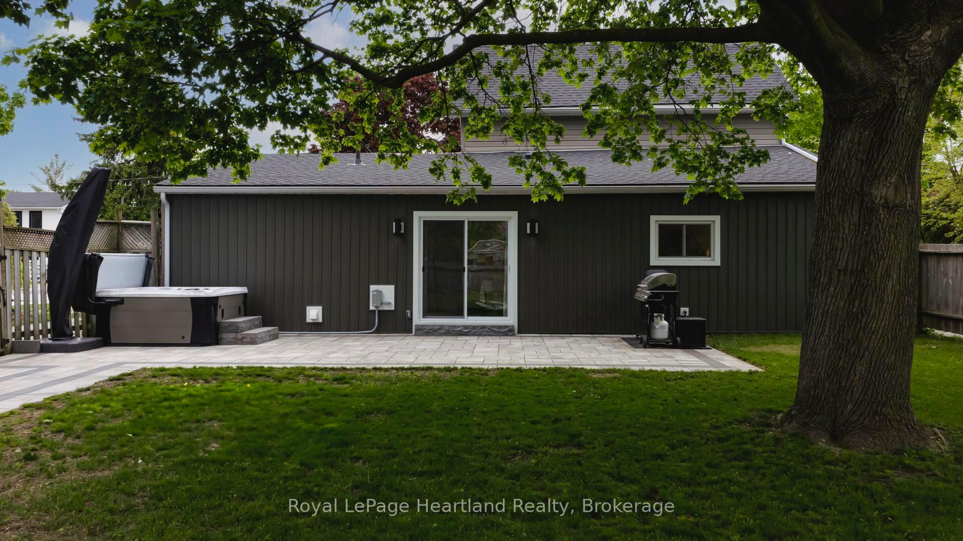 Photo 38 of 137 Palmerston Street, Goderich, Goderich (Town) — HOMEH