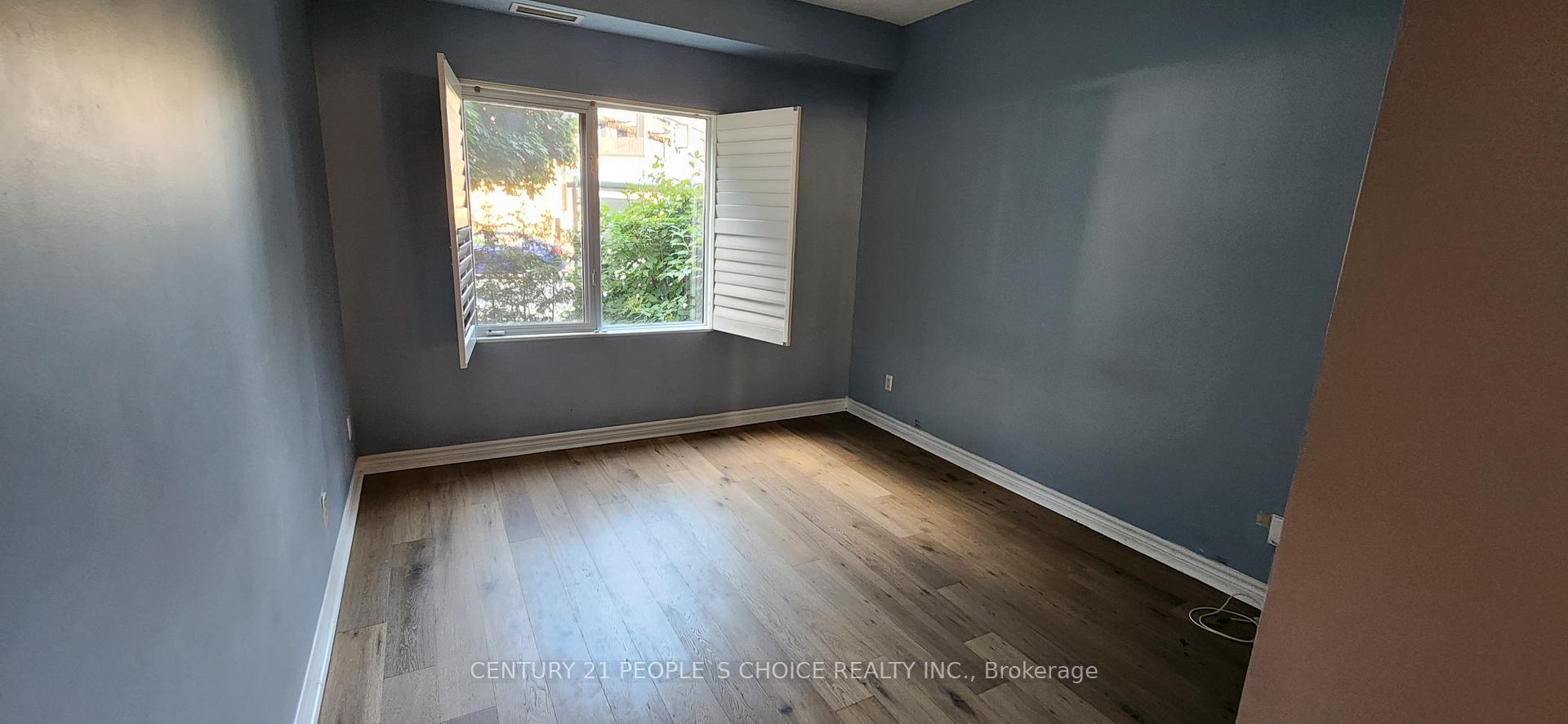 Photo 11 of Unit 109, 211 Randolph Road, Toronto, Leaside — HOMEH