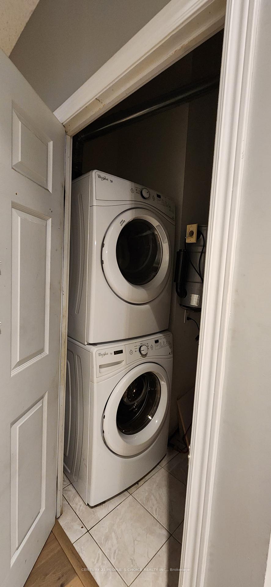 Photo 17 of Unit 109, 211 Randolph Road, Toronto, Leaside — HOMEH