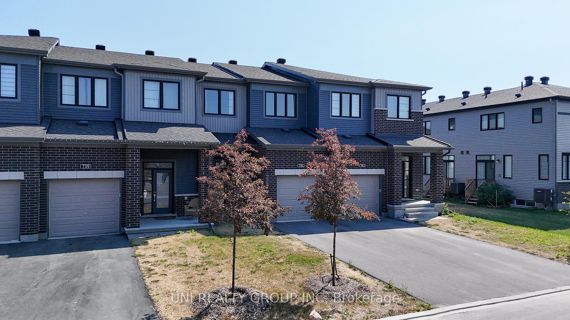 Photo 2 of 741 Cashmere Terrace, Ottawa, Barrhaven - Heritage Park — HOMEH