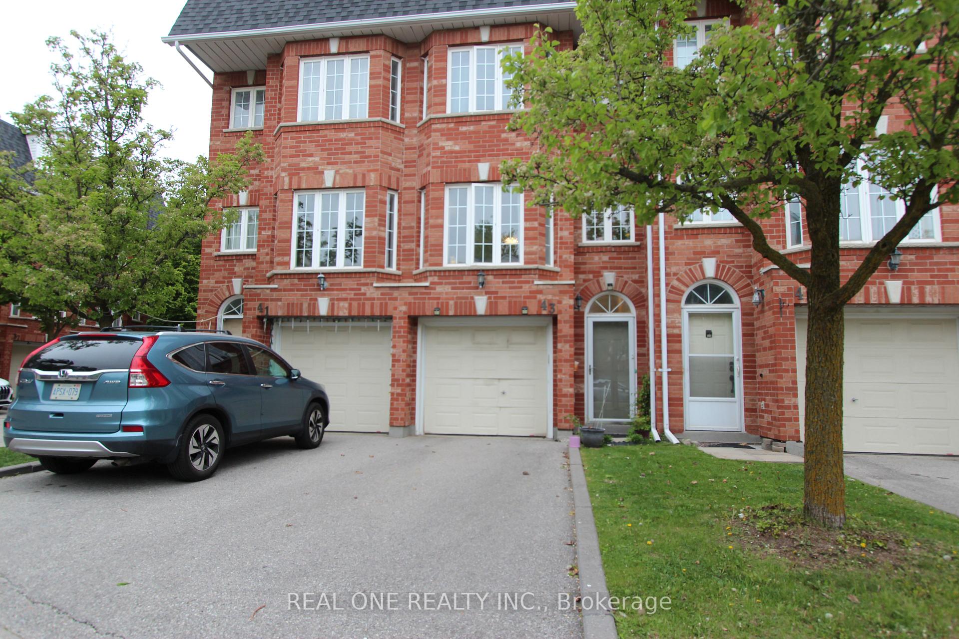 Photo 1 of 43 Bethune Way, Markham, Milliken Mills East — HOMEH