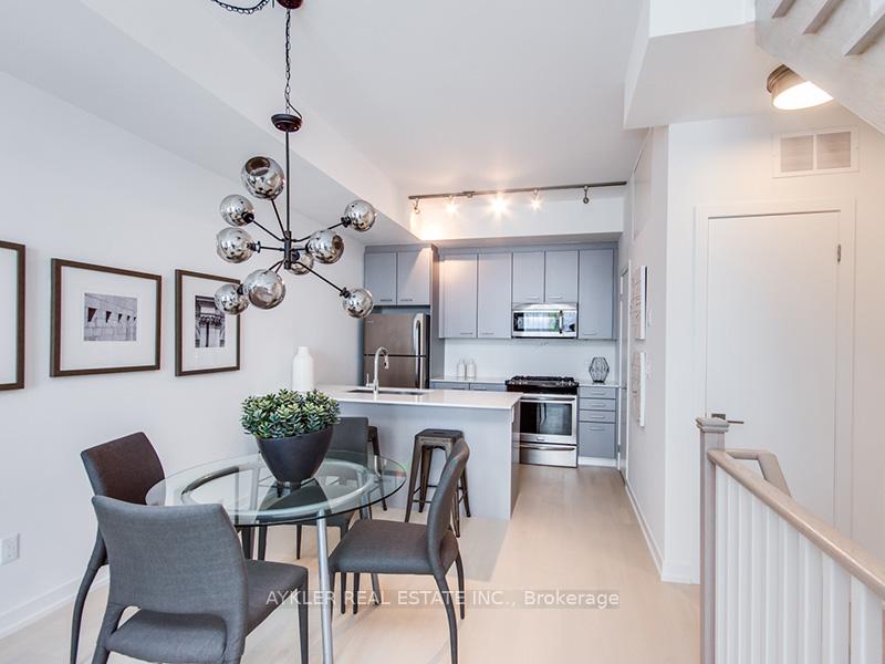 Front of Unit 14, 1321 Gerrard Street E
