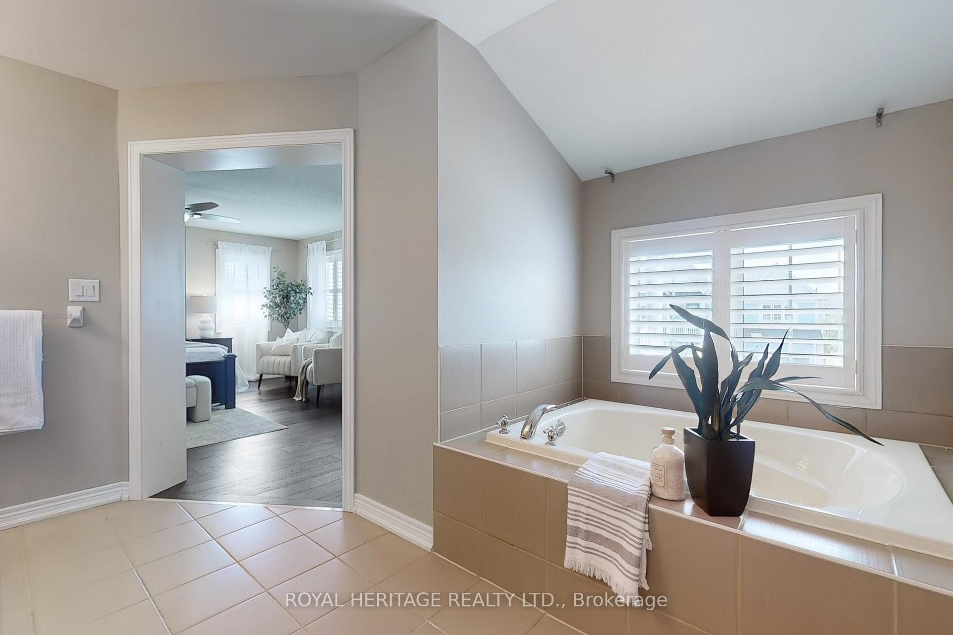 Photo 17 of 47 Sisson Lane, Clarington, Newcastle — HOMEH