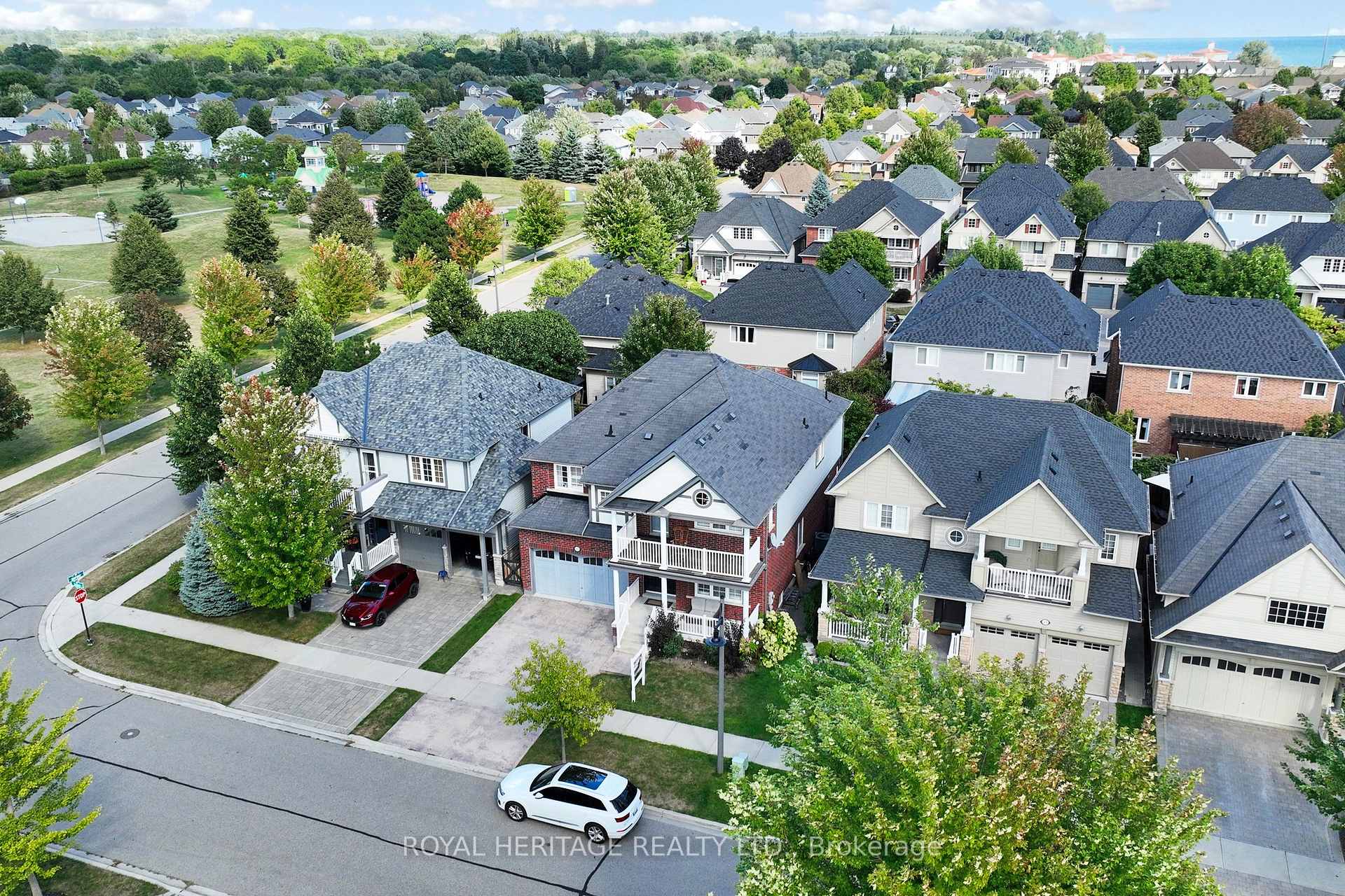 Photo 34 of 47 Sisson Lane, Clarington, Newcastle — HOMEH