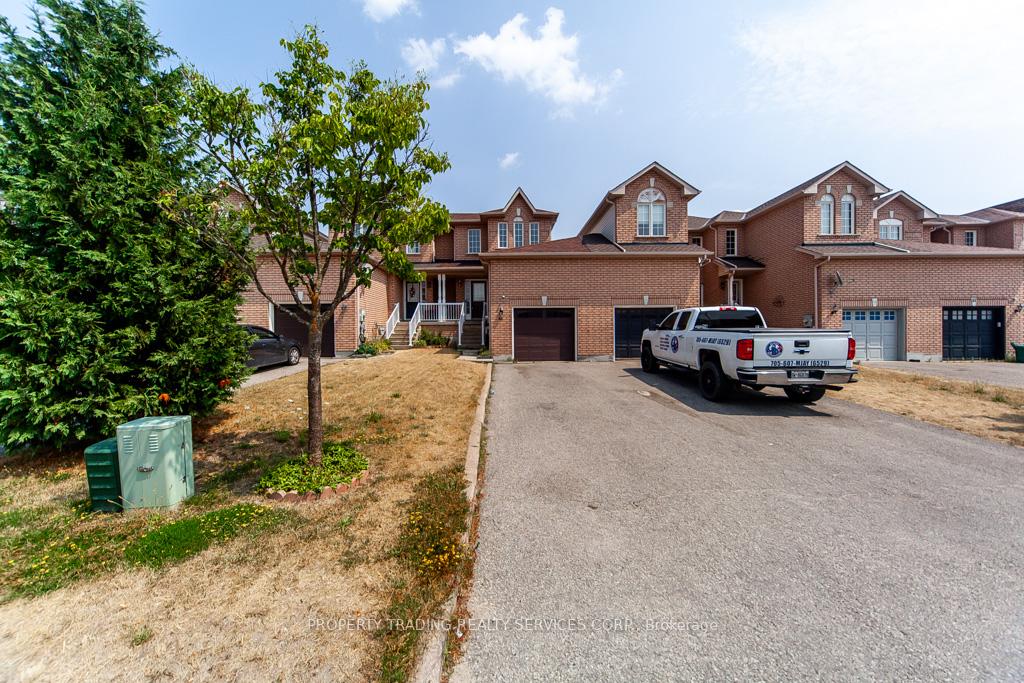 Photo 4 of 45 Ridwell Street, Barrie, Edgehill Drive — HOMEH