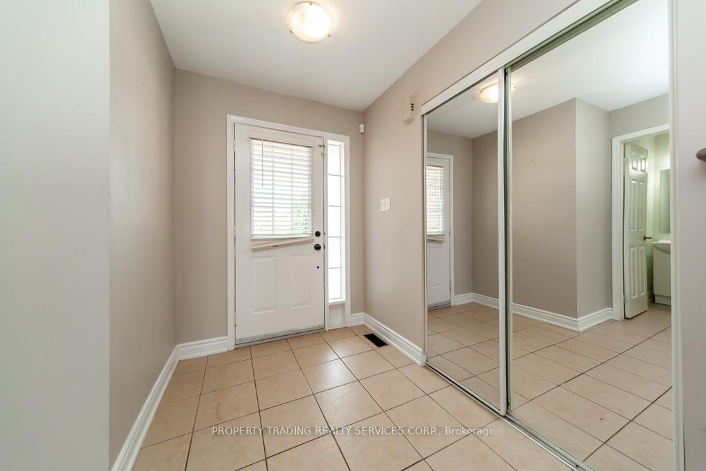 Photo 6 of 45 Ridwell Street, Barrie, Edgehill Drive — HOMEH