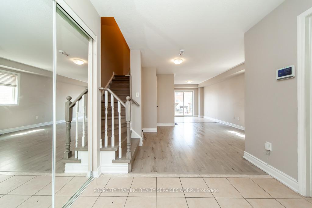 Photo 7 of 45 Ridwell Street, Barrie, Edgehill Drive — HOMEH