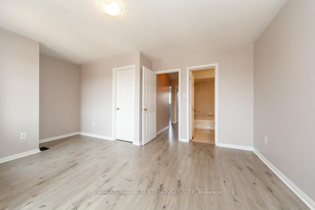 Photo 11 of 45 Ridwell Street, Barrie, Edgehill Drive — HOMEH