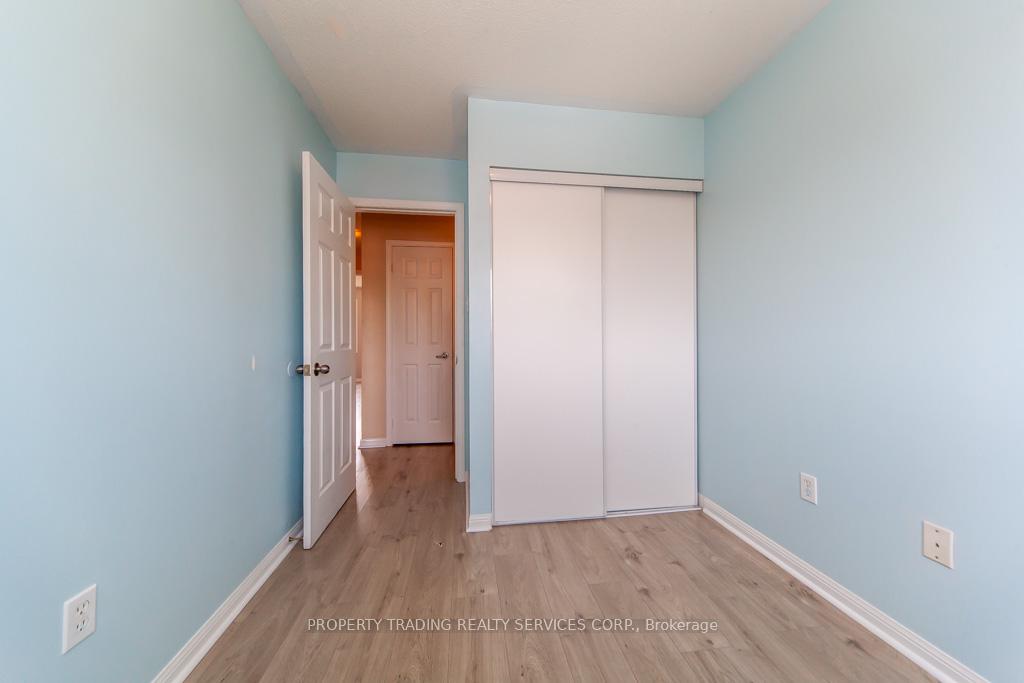 Photo 19 of 45 Ridwell Street, Barrie, Edgehill Drive — HOMEH