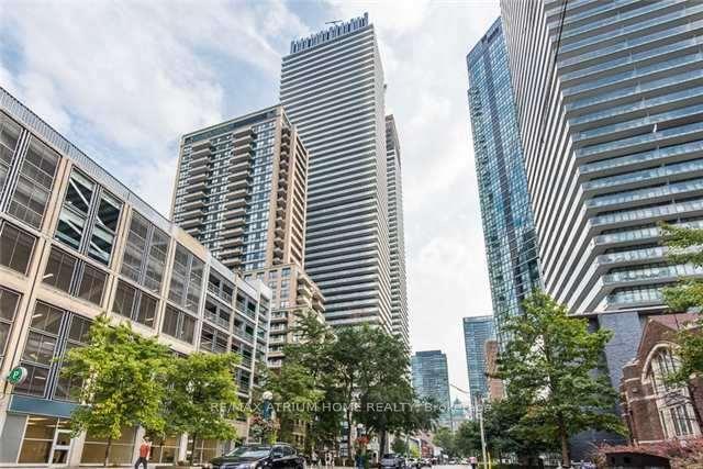 Front of Unit 608, 42 Charles Street E