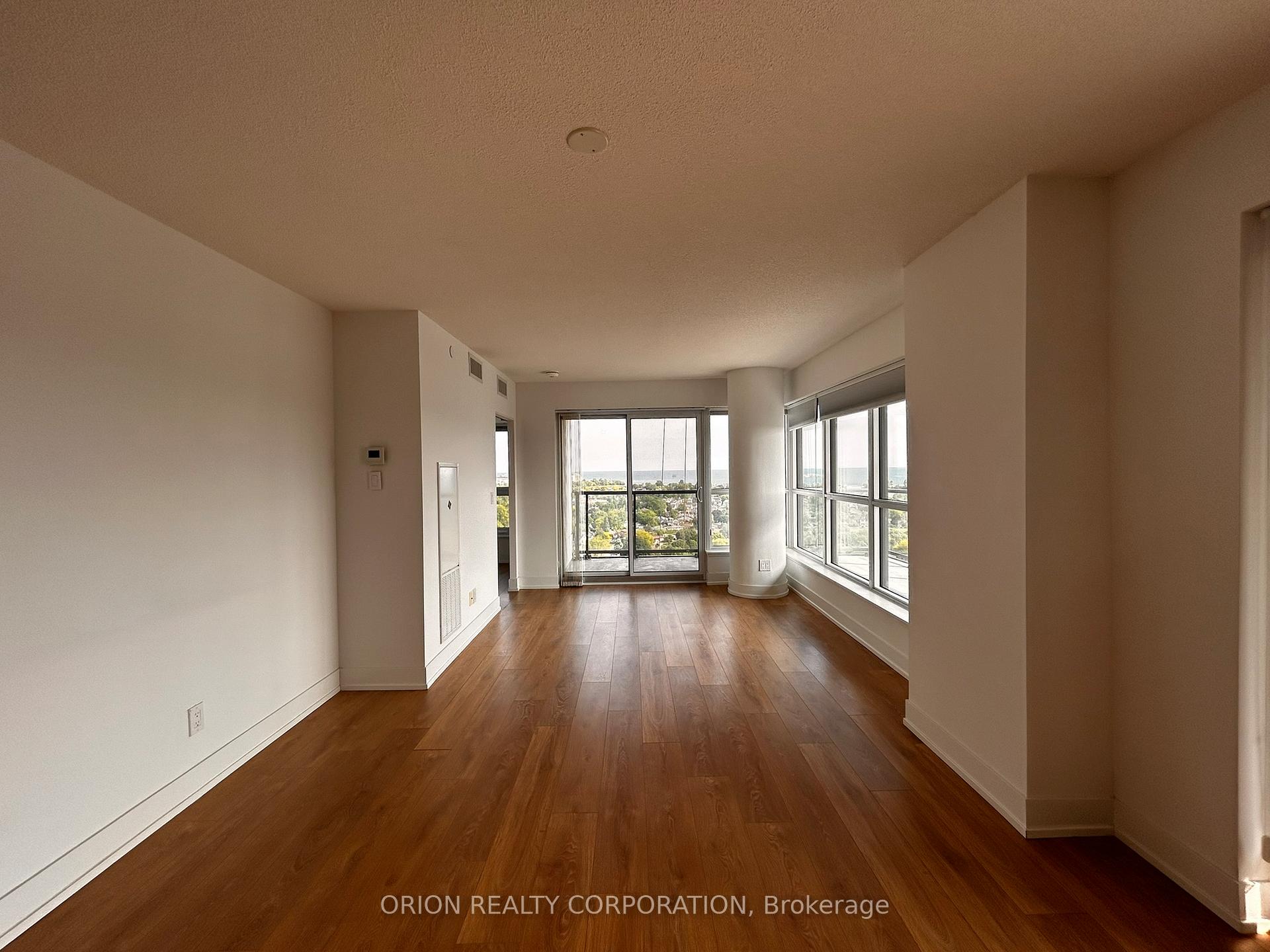 Photo 14 of Unit 2007, 1255 Bayly Street, Pickering, Bay Ridges — HOMEH