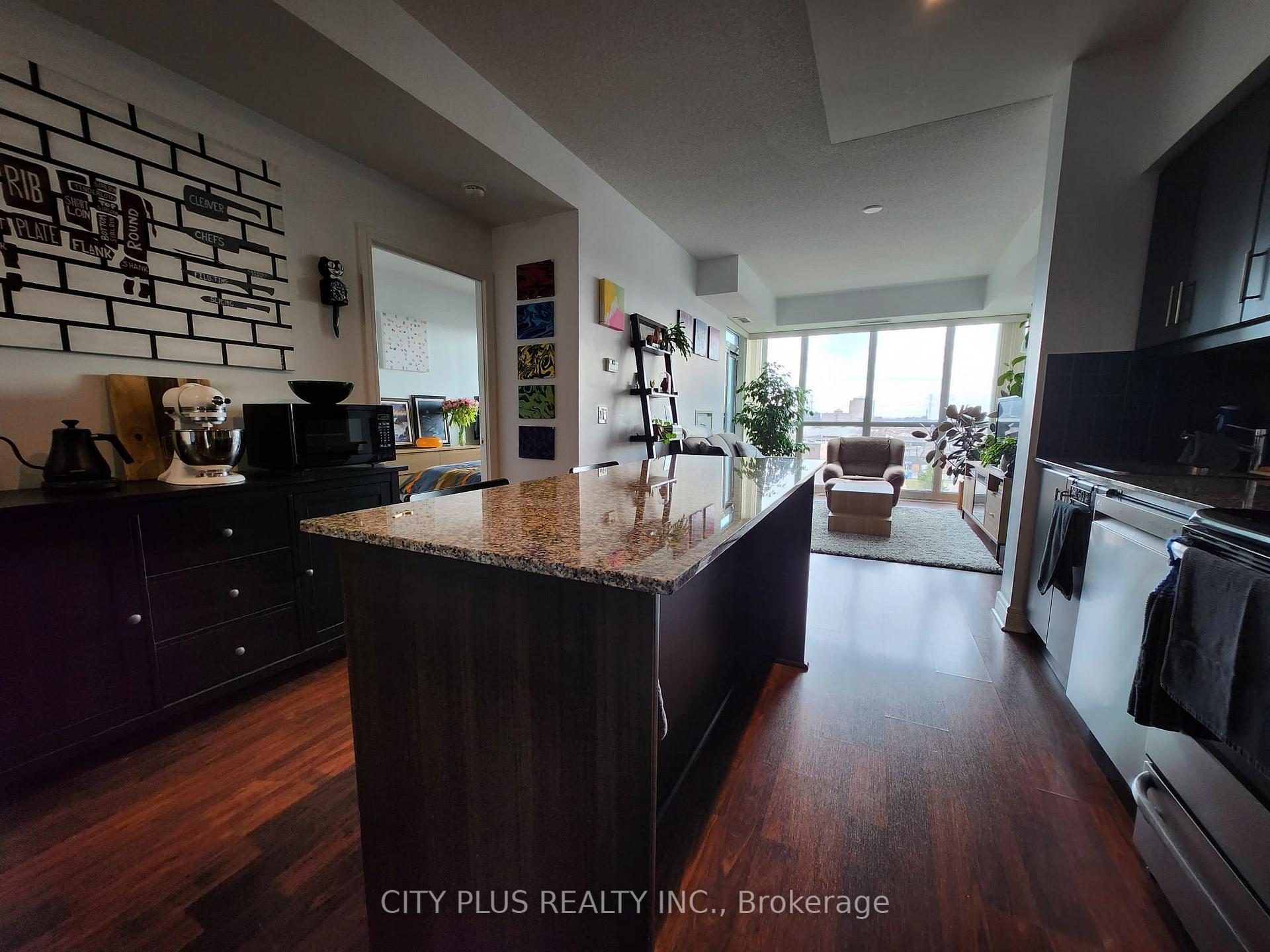 Photo 3 of Unit 610, 35 Brian Peck Crescent, Toronto, Thorncliffe Park — HOMEH
