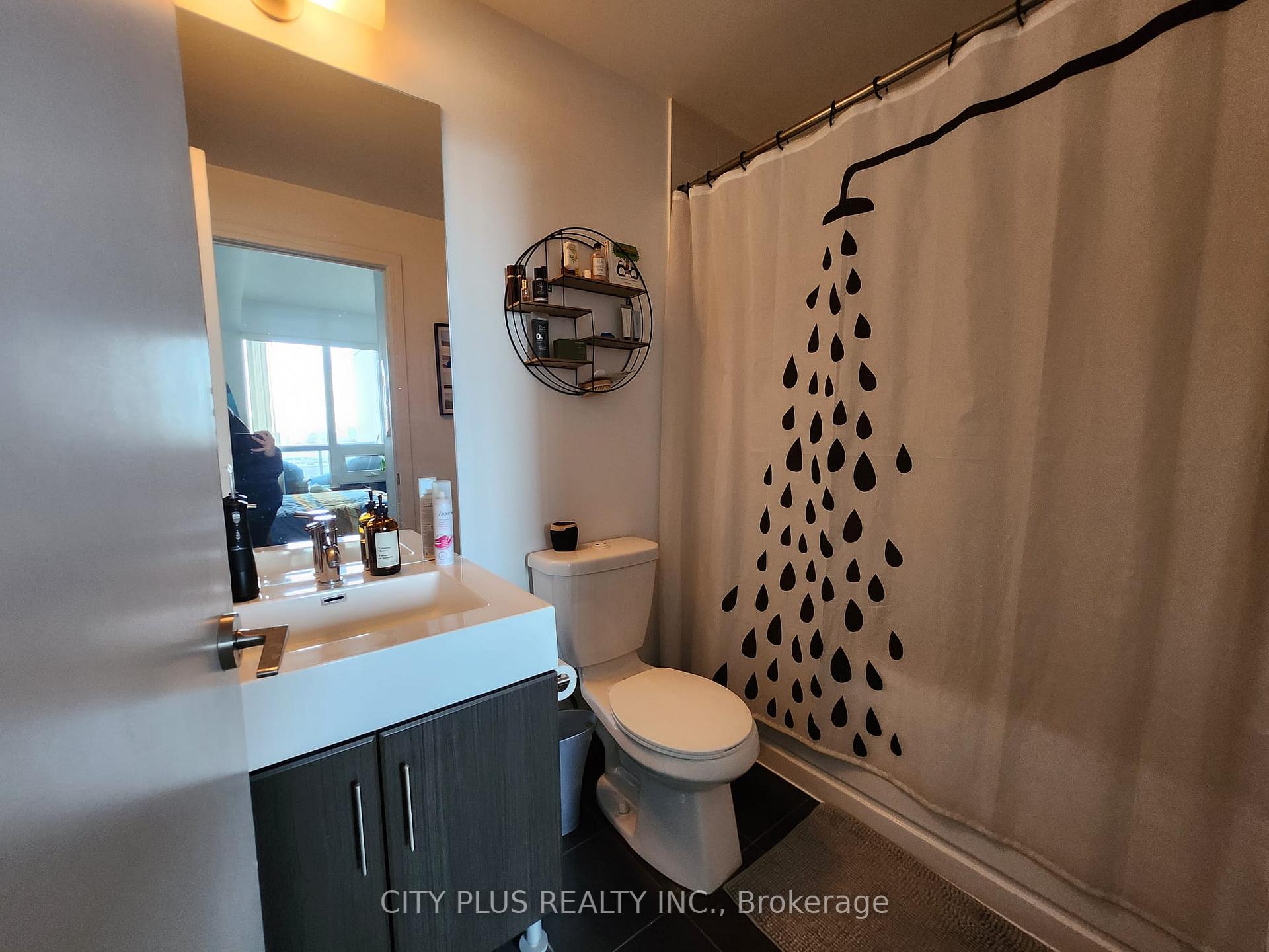 Photo 8 of Unit 610, 35 Brian Peck Crescent, Toronto, Thorncliffe Park — HOMEH
