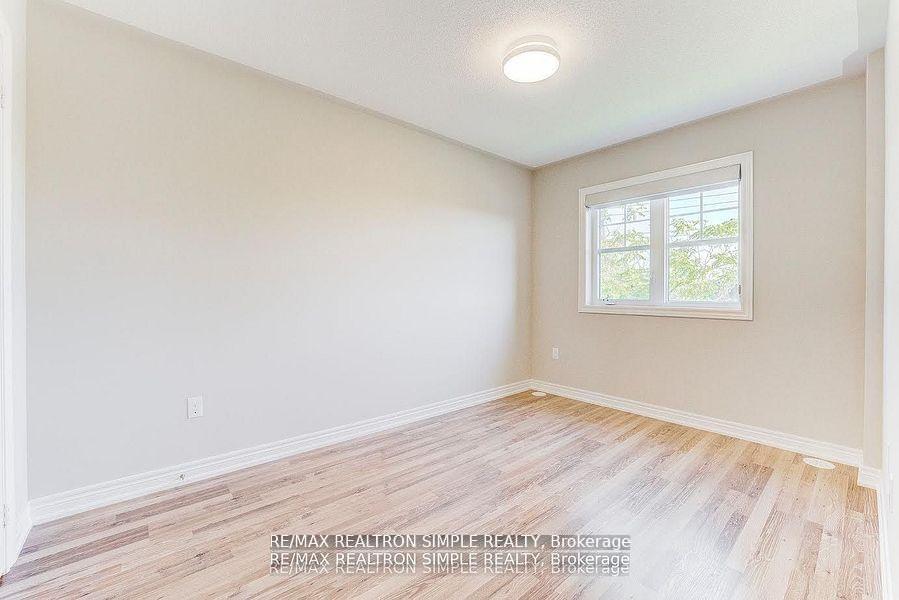 Photo 19 of 120 Roy Grove Way, Markham, Greensborough — HOMEH