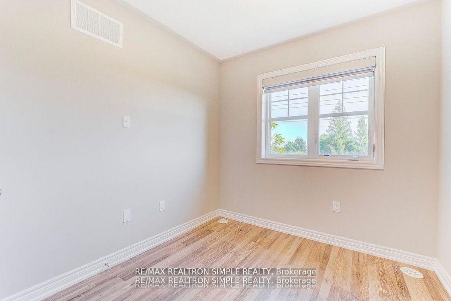 Photo 20 of 120 Roy Grove Way, Markham, Greensborough — HOMEH