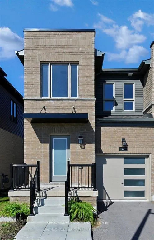 Front of 37 Turnberry Lane