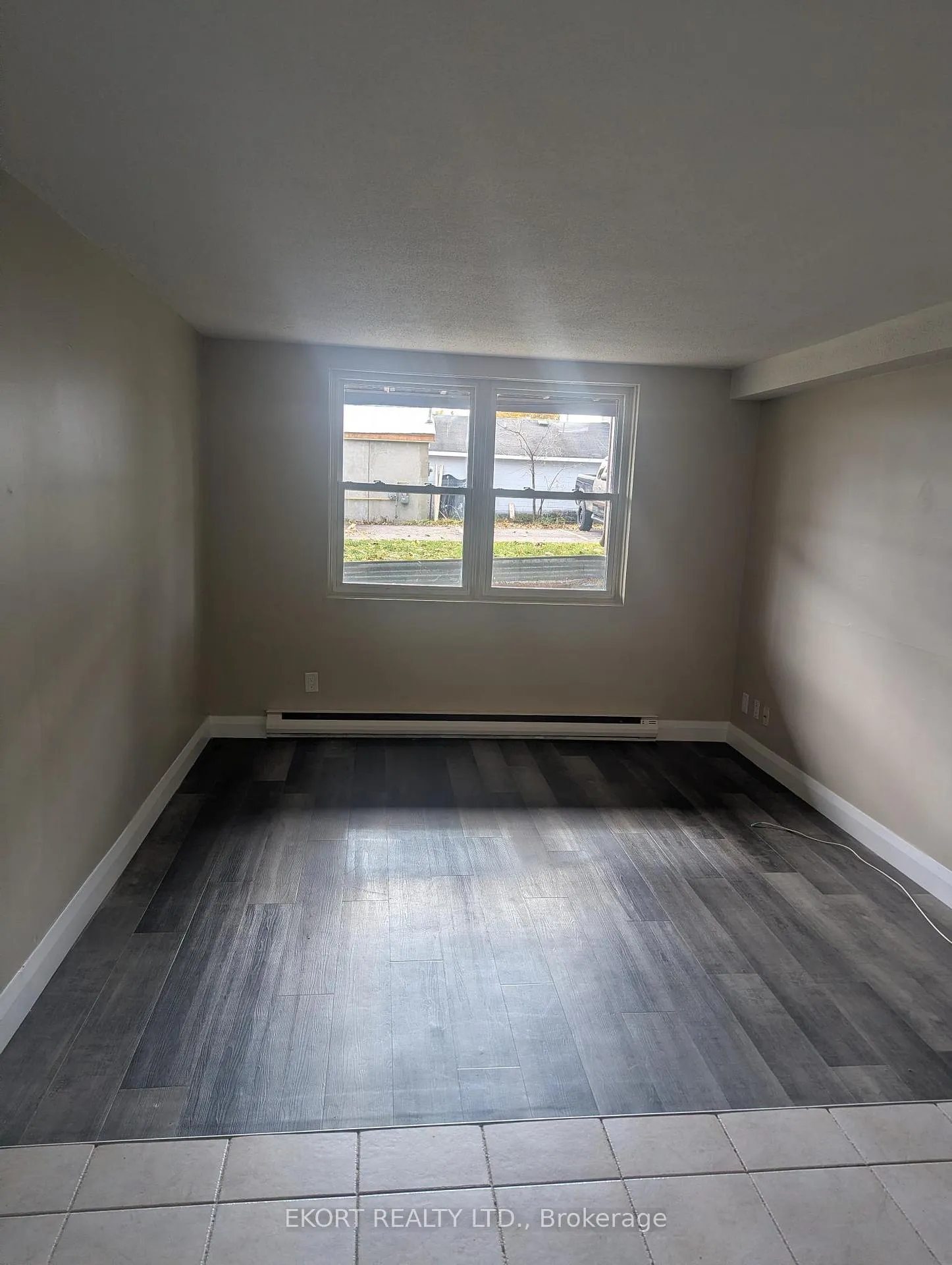 Photo 2 of Unit 104, 45 Cannifton Road, Belleville, Belleville Ward — HOMEH