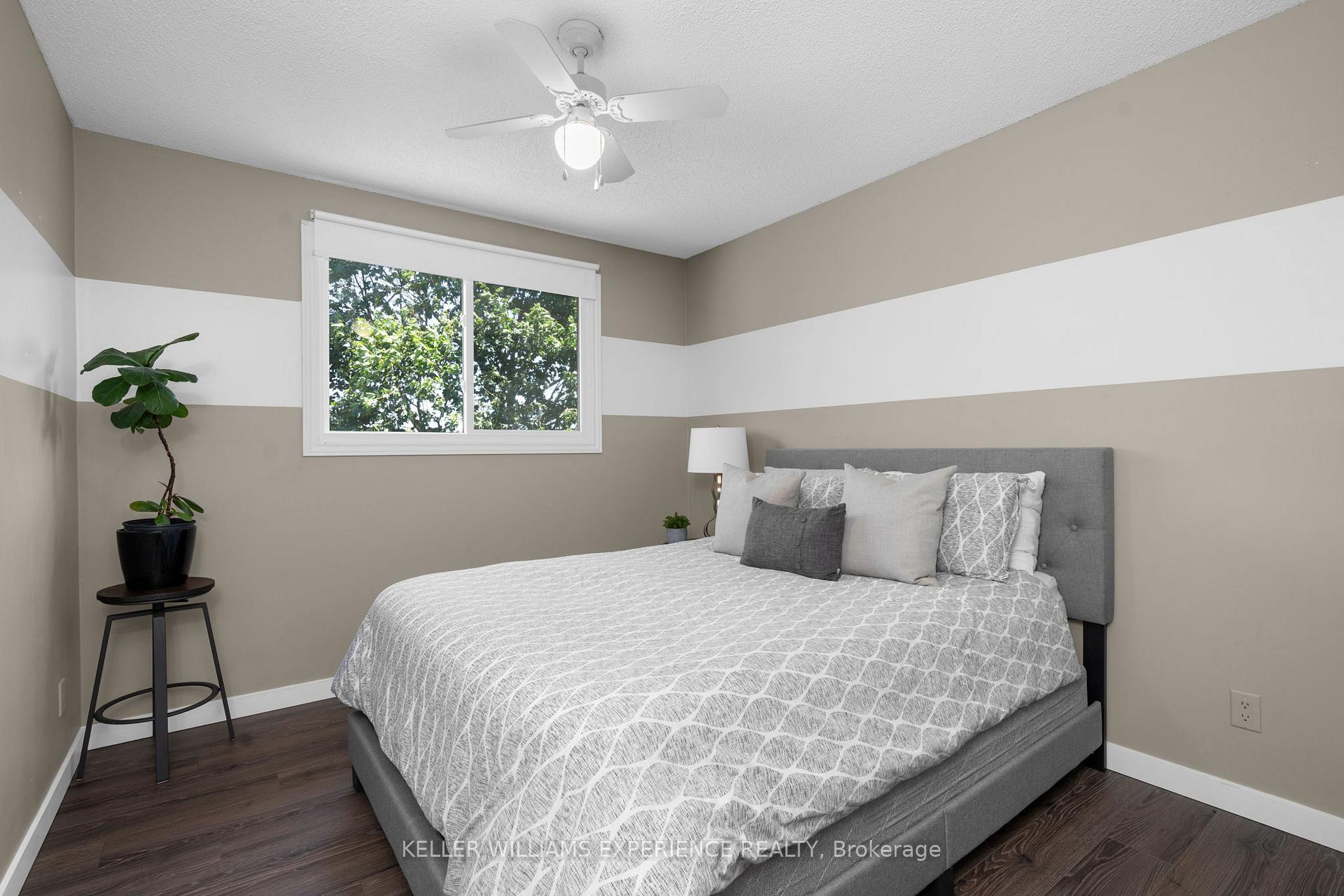 Photo 13 of 50 Rosenfeld Drive, Barrie, Grove East — HOMEH