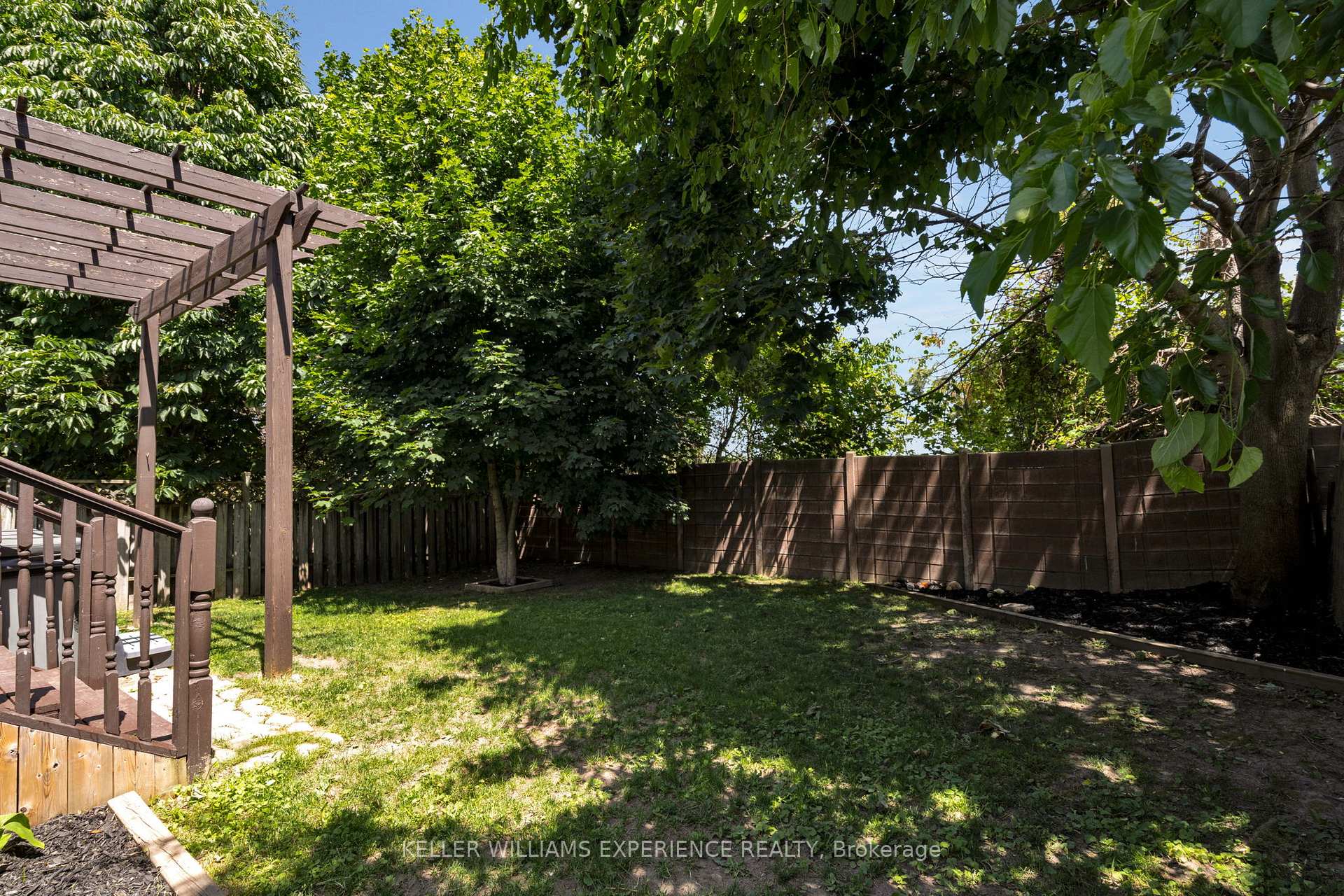 Photo 21 of 50 Rosenfeld Drive, Barrie, Grove East — HOMEH